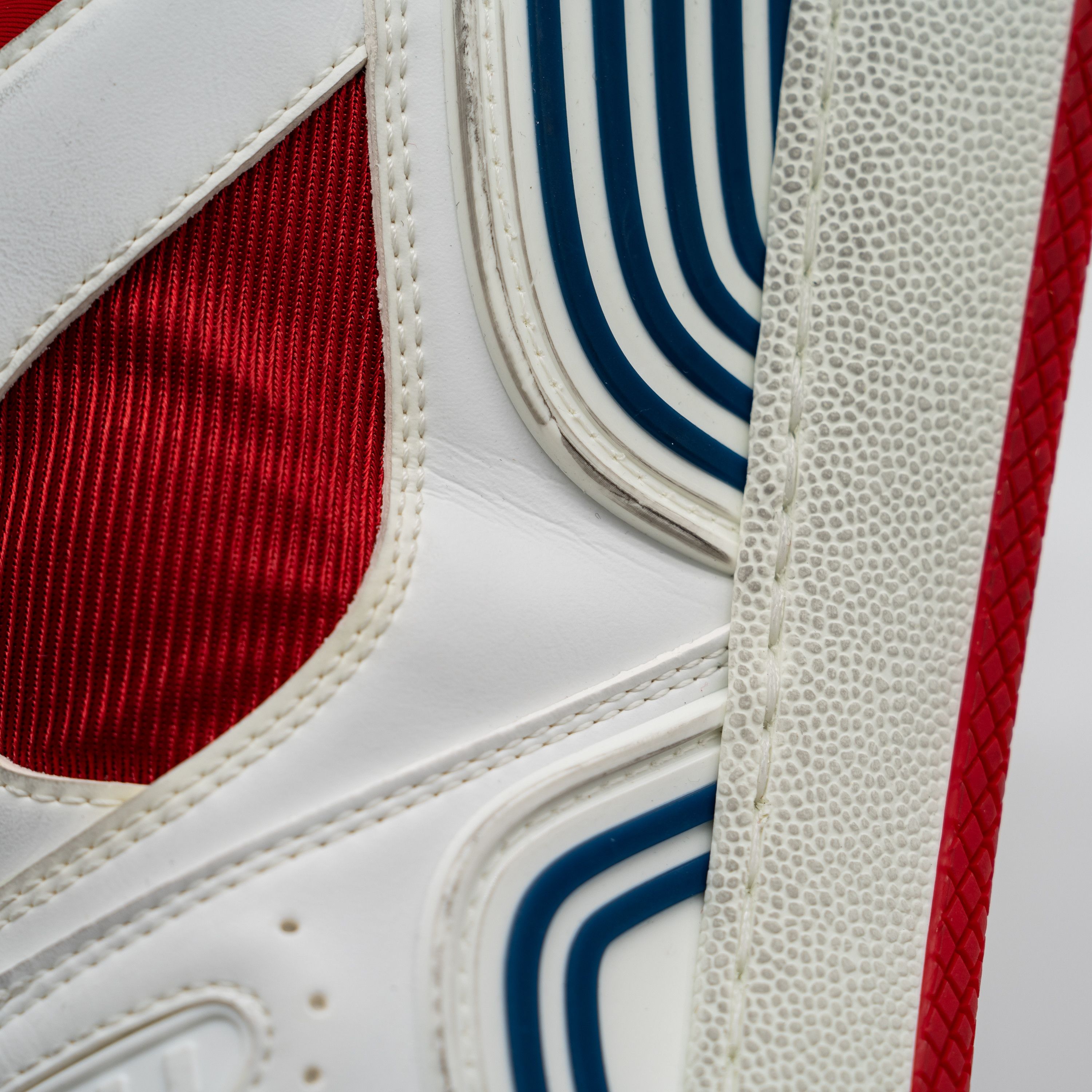 Gucci 15G 15.5 US Gucci Basket Low White Red Black Sneakers Size US 15 / EU 48 - 11 Thumbnail