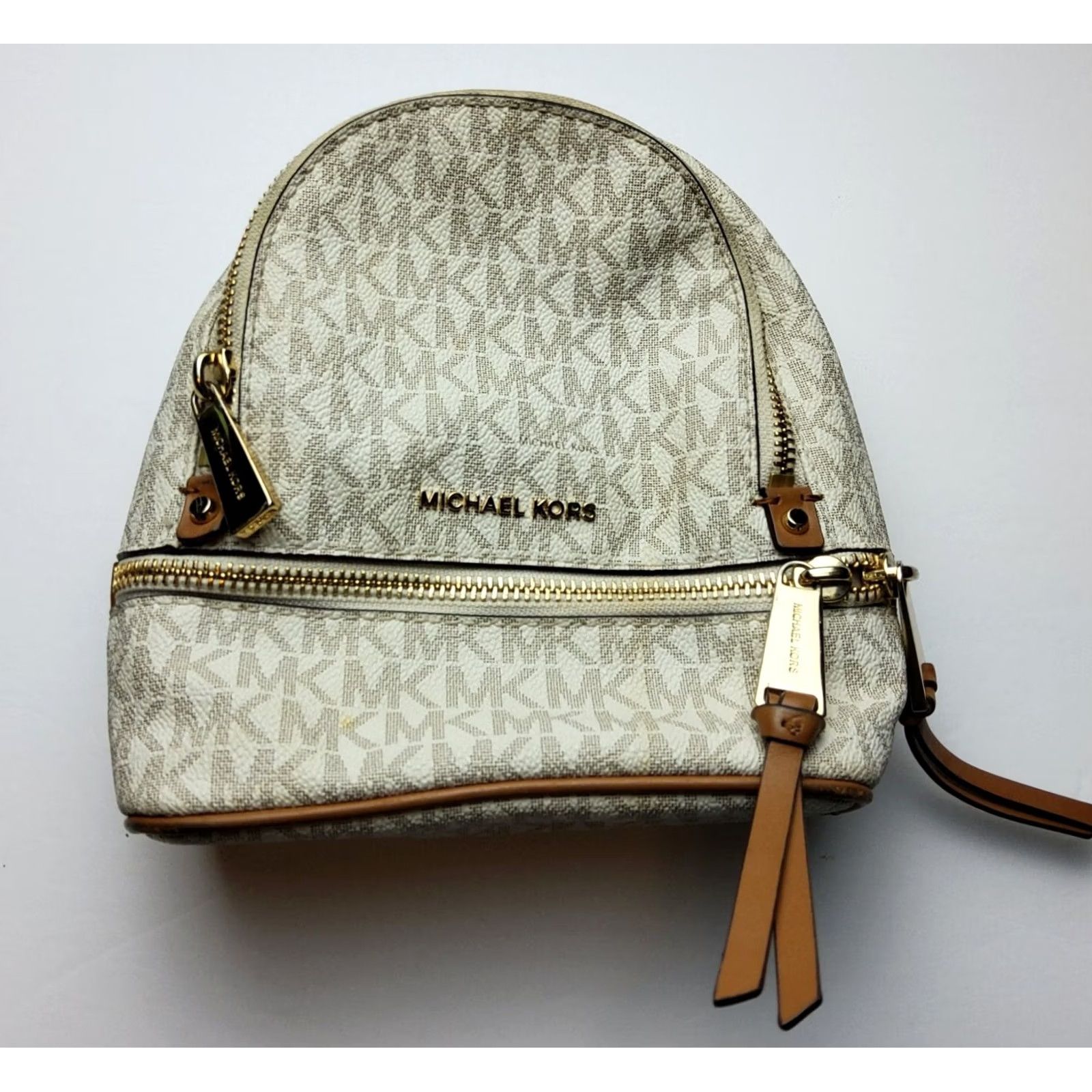Michael Kors VINTAGE Michael Kors MK Signature Mini Backpack Women Mini Leather Multicolor 8x7x3 Straps Not Included Women Size ONE SIZE - 2 Thumbnail