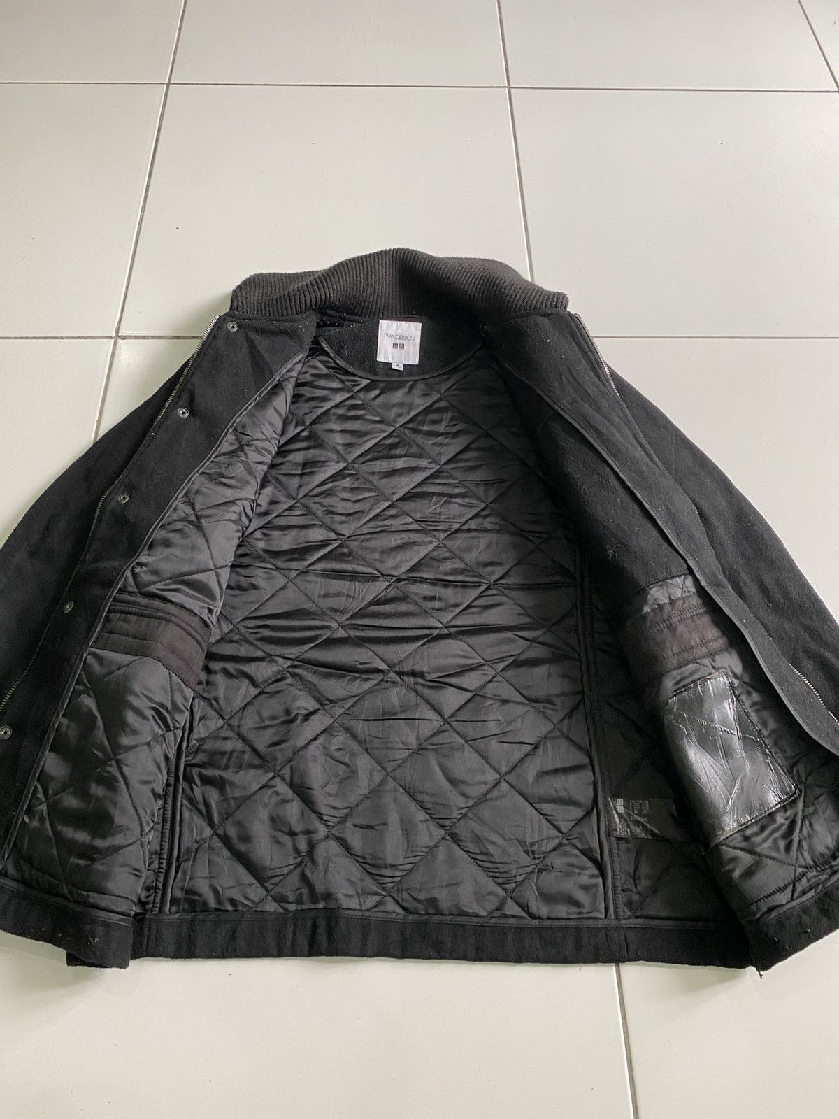 JW Anderson JwAnderson x uniqlo Pullover Black jacket wool Size US M / EU 48-50 / 2 - 3 Thumbnail