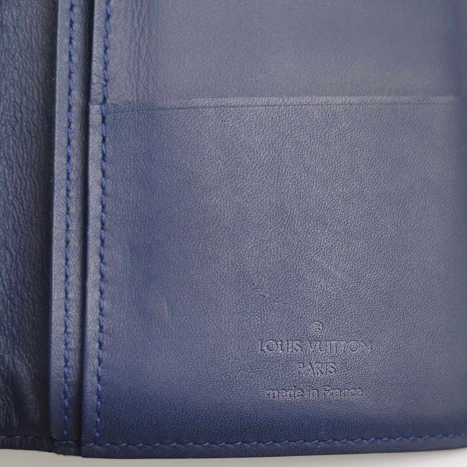 Louis Vuitton Louis Vuitton (LV) Brazza Colorblock Monogram Print Bifold Size ONE SIZE - 3 Thumbnail