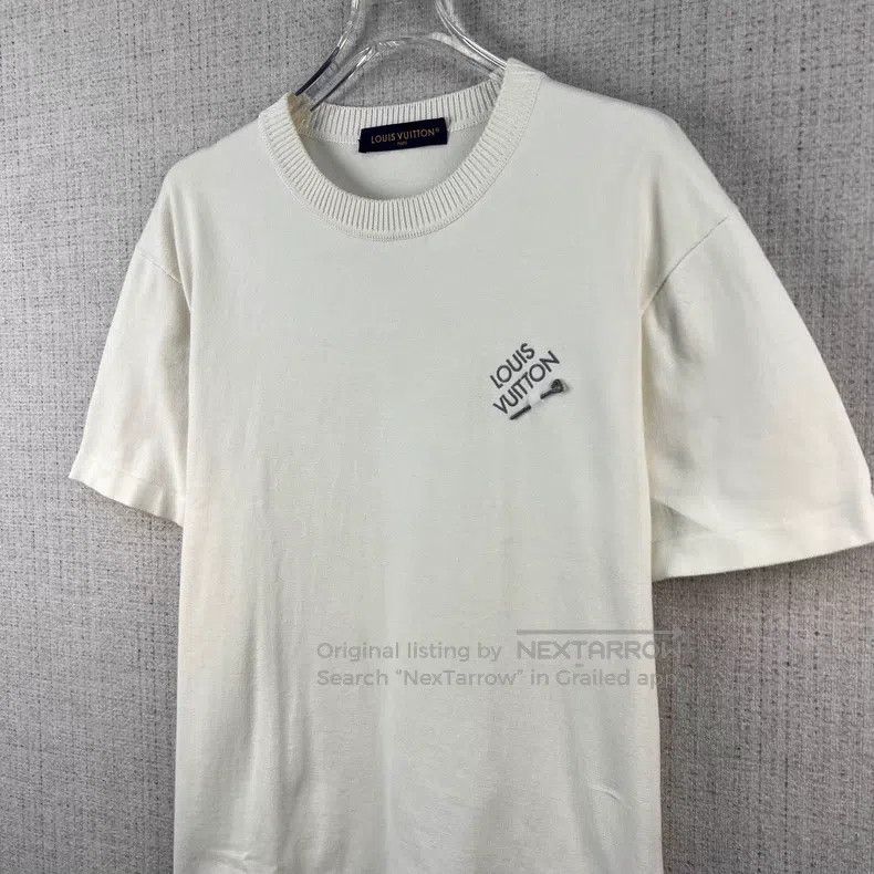 Louis Vuitton Louis Vuitton Chest Pin Logo Print Crew Neck Short Sleeve Size US L / EU 52-54 / 3 - 2 Thumbnail