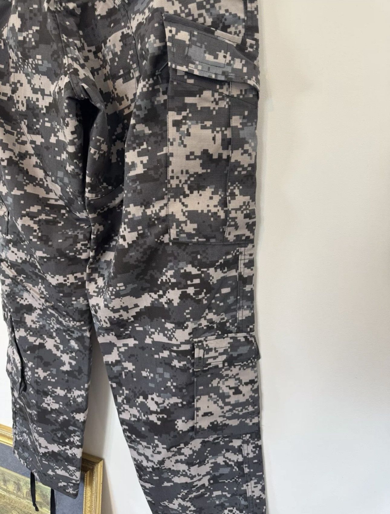Propper Military Cargo Pants - Urban Digital Camo, Propper Tactical Size US 33 - 6 Thumbnail