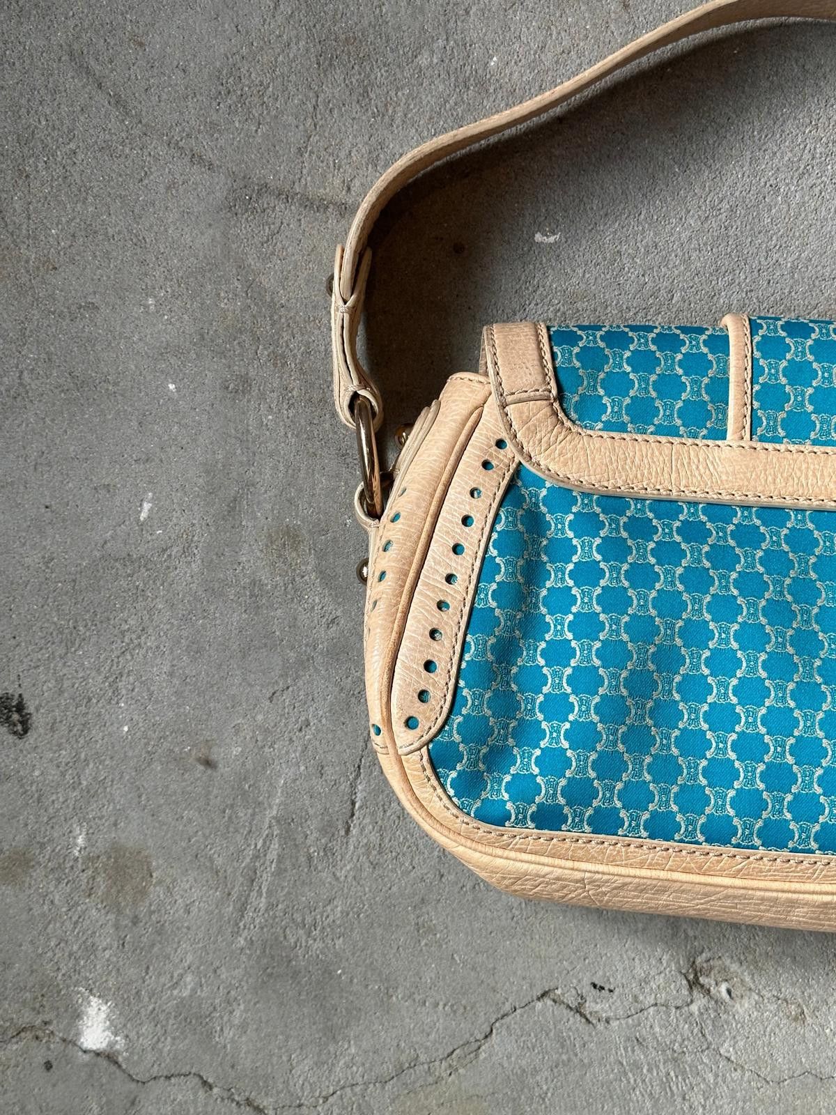 Celine Celine Macadam Triomphe Shoulder Bag Blue/Beige Size ONE SIZE - 7 Thumbnail