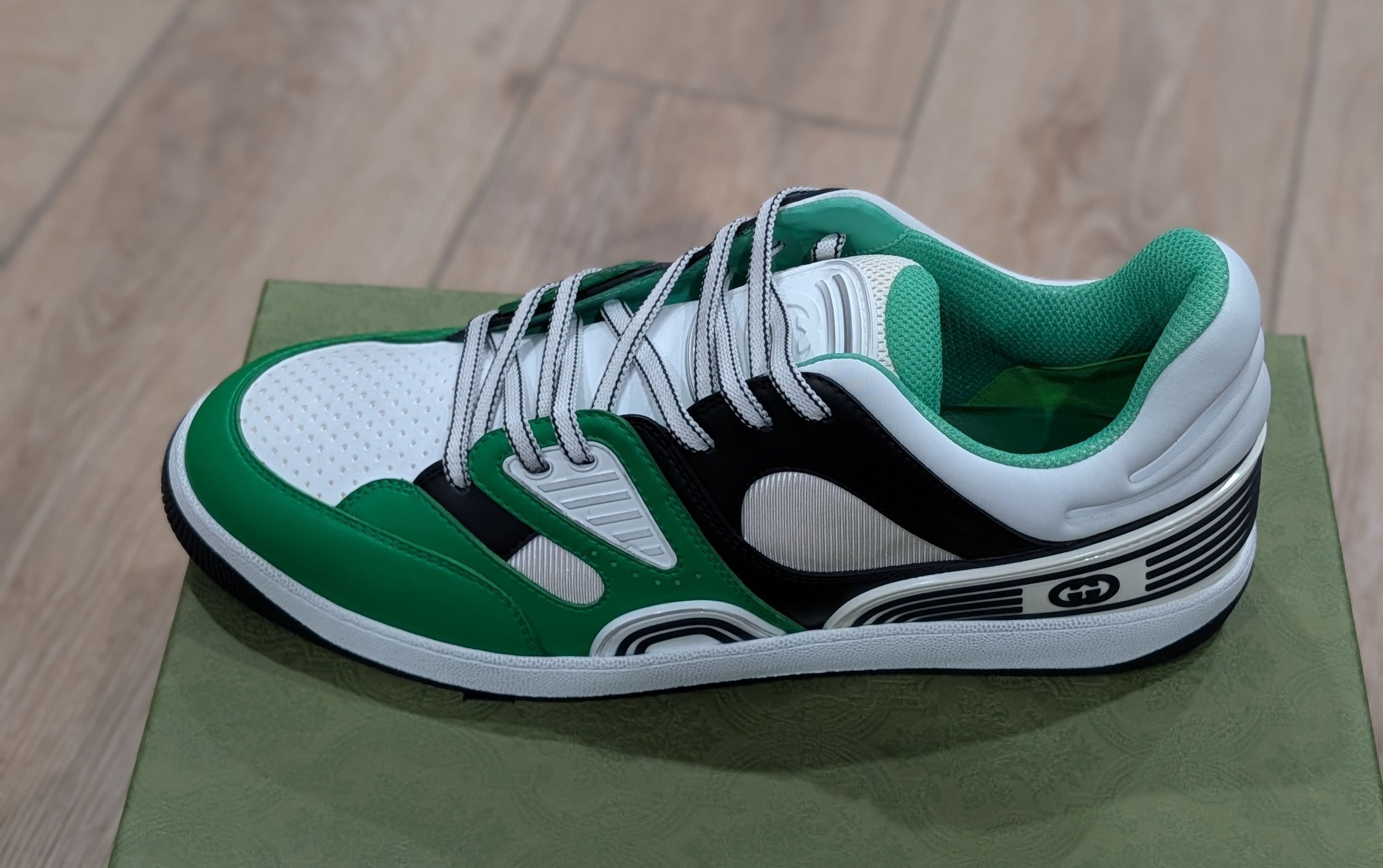 Gucci Gucci Colorblock Leather Low-Top Sneakers White/Green 13.5G Size US 13 / EU 46 - 6 Thumbnail
