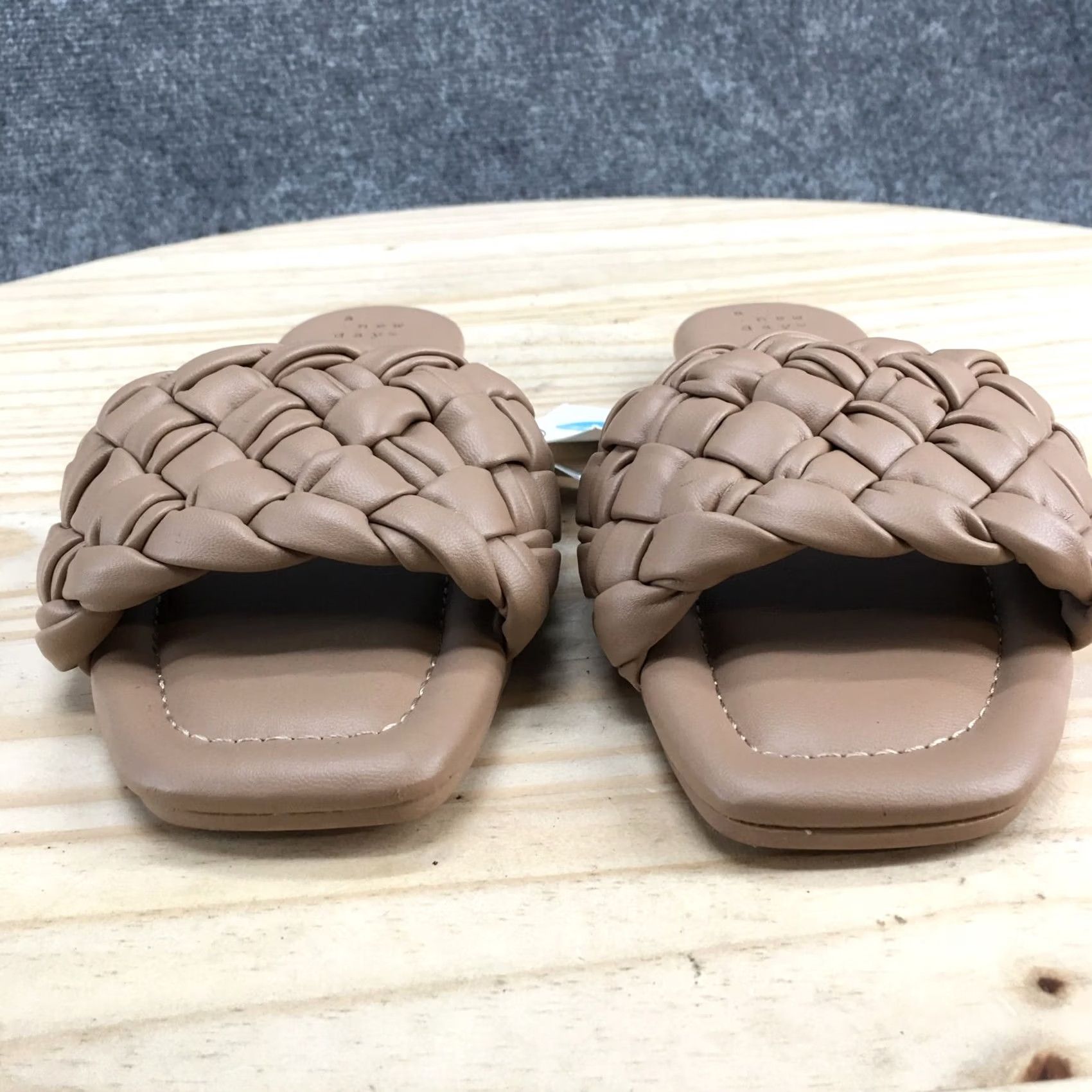 Vintage A New Day Sandals Womens 7.5 Slide Beige Slip-On Casual Comfort Block Heels NEW Size US 8 / IT 38 - 6 Thumbnail