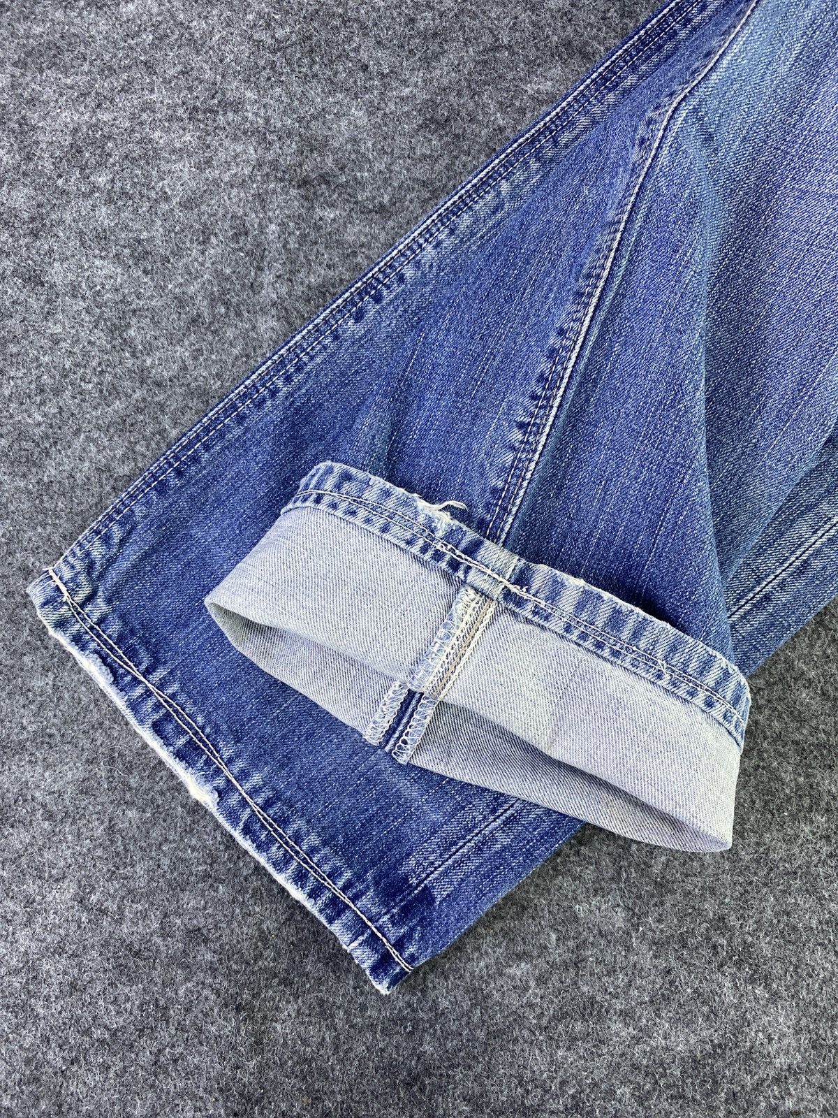 Jean × Levi's × Vintage Vintage Levis 502 Distresses Blue Wash Jeans - J882 Size US 32 / EU 48 - 9 Thumbnail