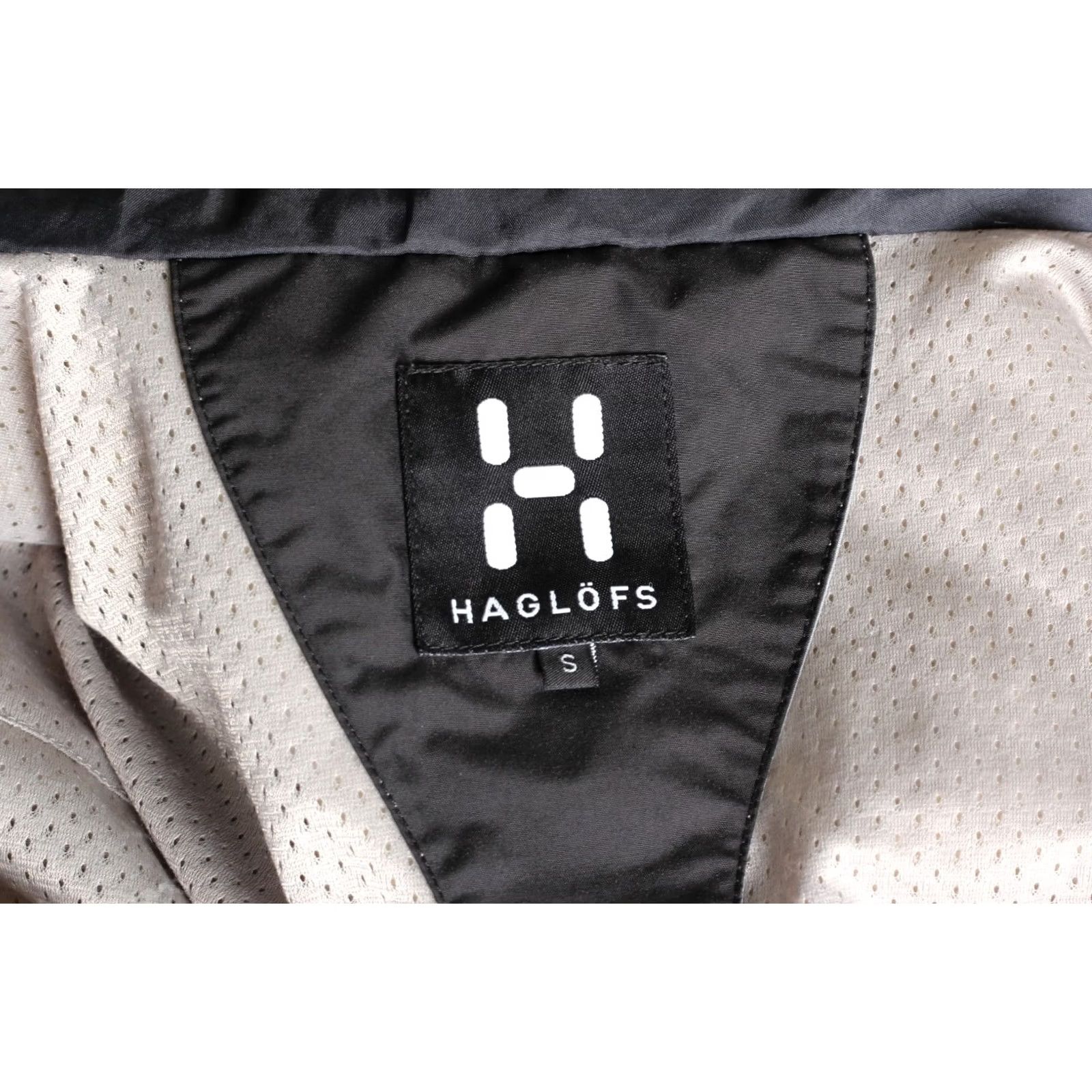 Vintage HAGLÖFS GORE-TEX XCR Hooded Waterproof Jacket Men S MJ5905 Shirt Womens? Size US S / EU 44-46 / 1 - 7 Thumbnail