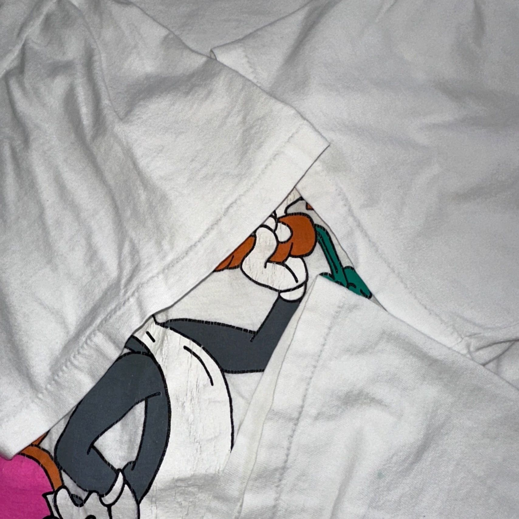 Vintage VINTAGE Looney Tunes XL White T-Shirt Men Short Sleeve Crew Neck Bugs Bunny Tee 90s College Ware Single Stitch Shirt Size US XL / EU 56 / 4 - 7 Thumbnail