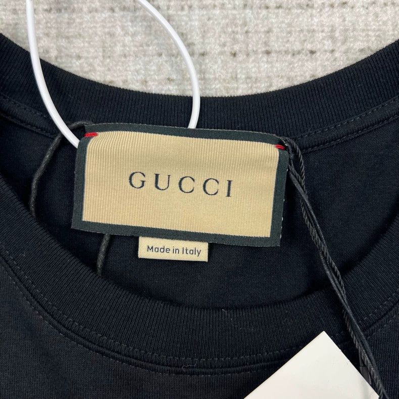 Gucci Gucci SS23 Letter Blade Printed Casual Round Neck Short Sle Size US S / EU 44-46 / 1 - 2 Thumbnail