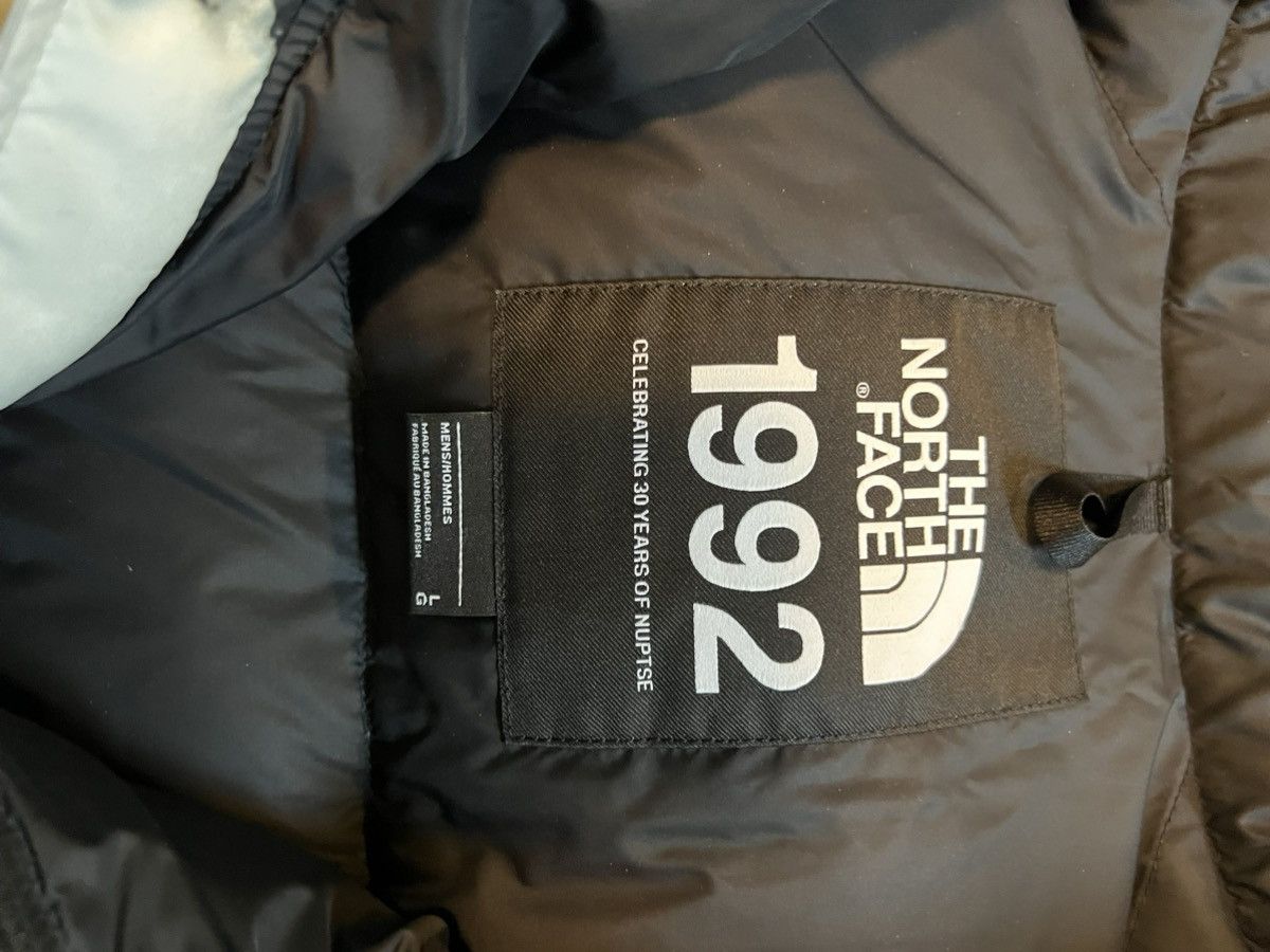 The North Face 1996 Retro Nuptse 700 Fill Packable 92 Anniversary Jacket Size US L / EU 52-54 / 3 - 3 Thumbnail
