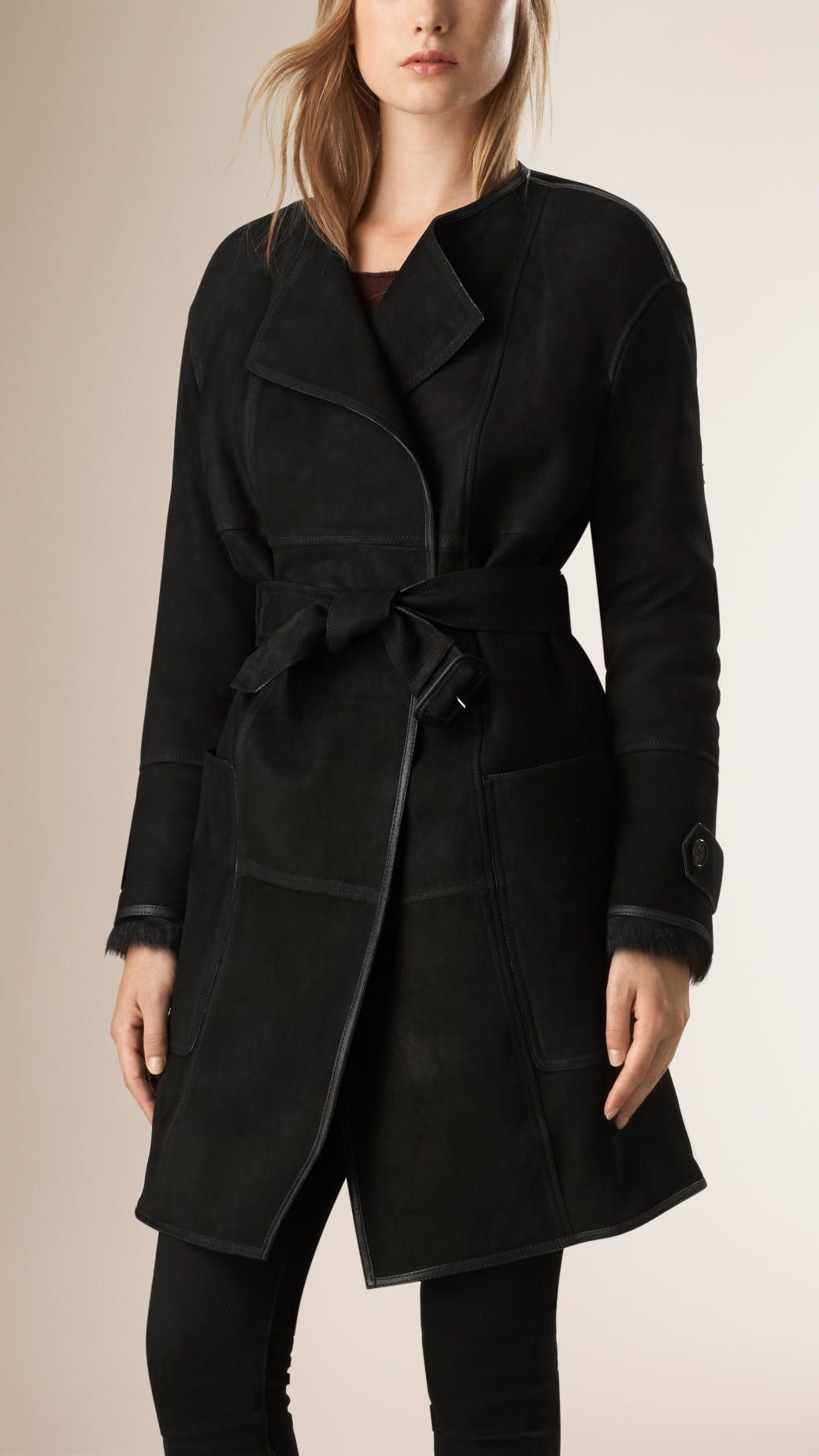 Burberry BURBERRY LONDON _ HELMINGTON WRAP _FUR_ LAMB SHEARLING Size M / US 6-8 / IT 42-44 - 2 Thumbnail