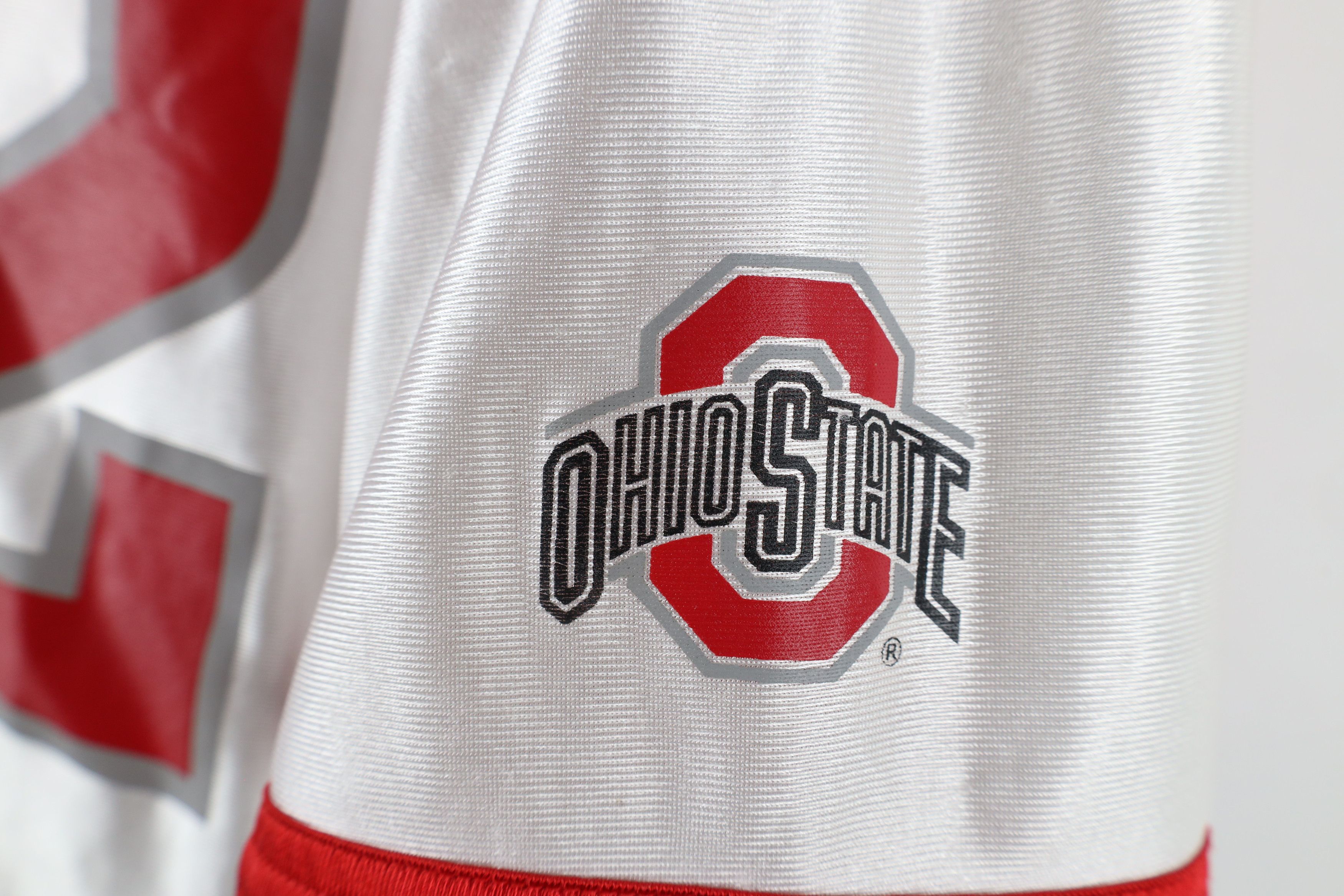 Vintage Vintage Ohio State University Football Jersey White #12 Size US XL / EU 56 / 4 - 4 Thumbnail