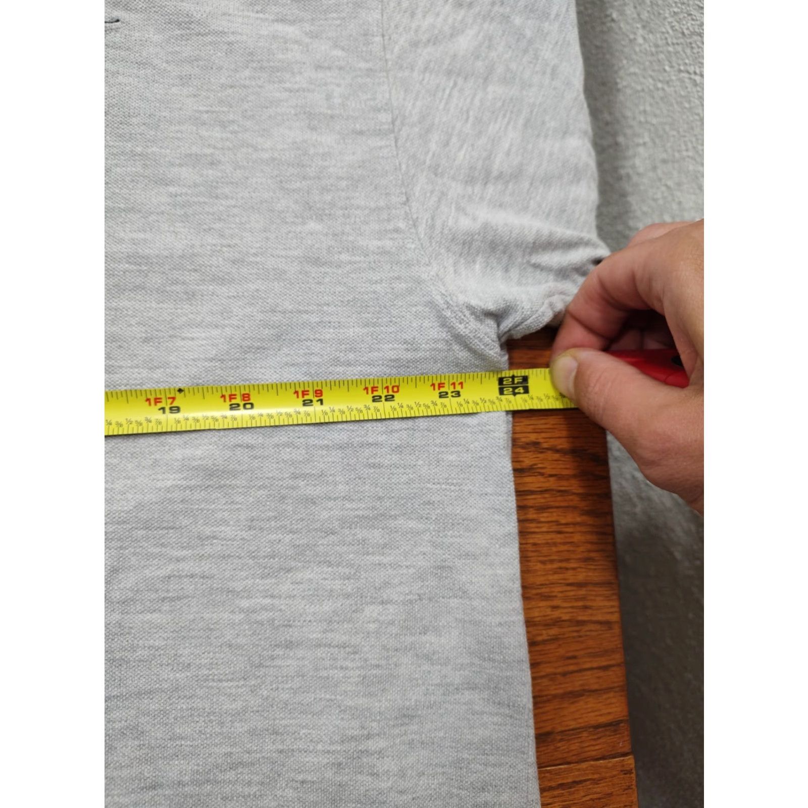 Nike VINTAGE Nike Polo Shirt Mens L Gray Short Sleeve Embroidered Swoosh 90s Sports Golf Polo Clothing Casual Activewear Shirt Mens Size US L / EU 52-54 / 3 - 8 Thumbnail