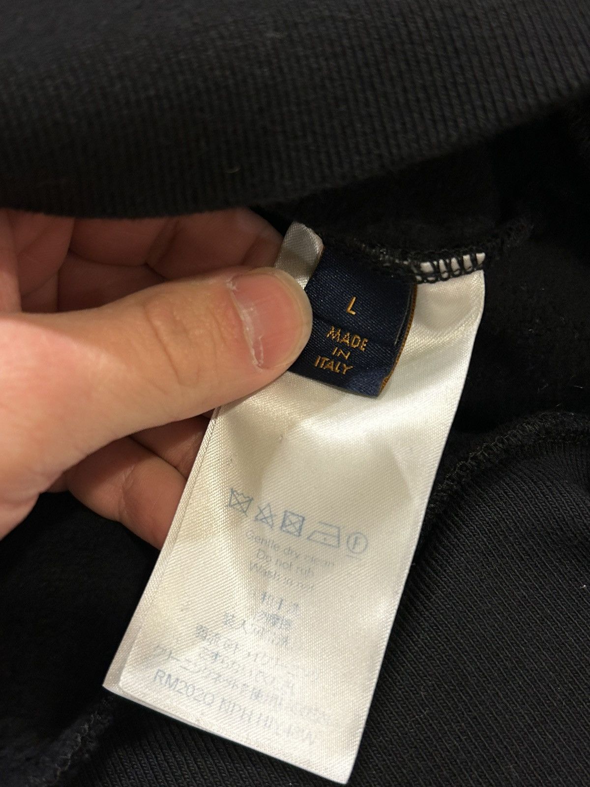 Louis Vuitton Louis Vuitton Staple Edition Hoodie Black Size US L / EU 52-54 / 3 - 5 Thumbnail
