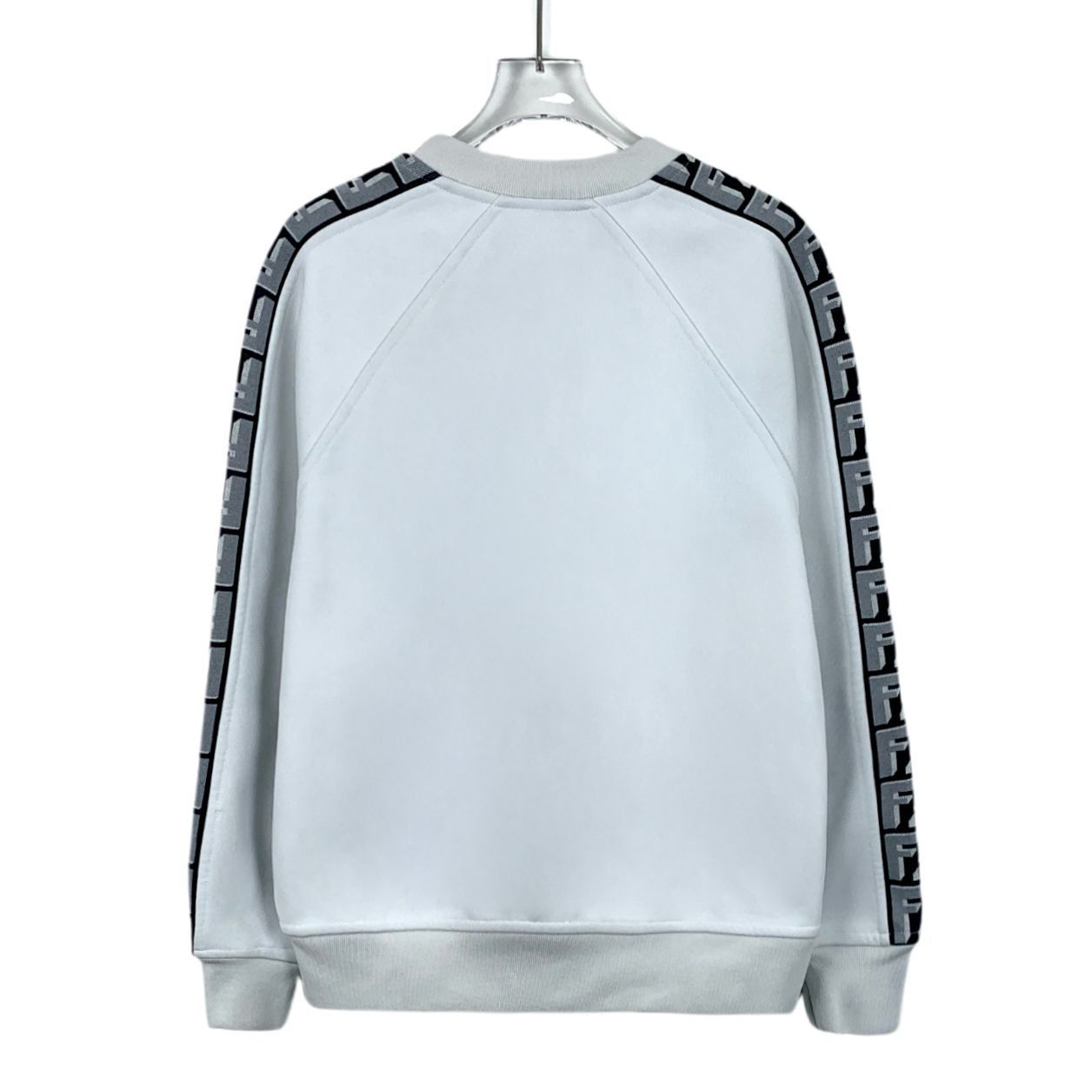 Fendi Fendi White Side Logo Intarsia Cotton Crewneck Sweatshirt (S Size US XS / EU 42 / 0 - 8 Thumbnail