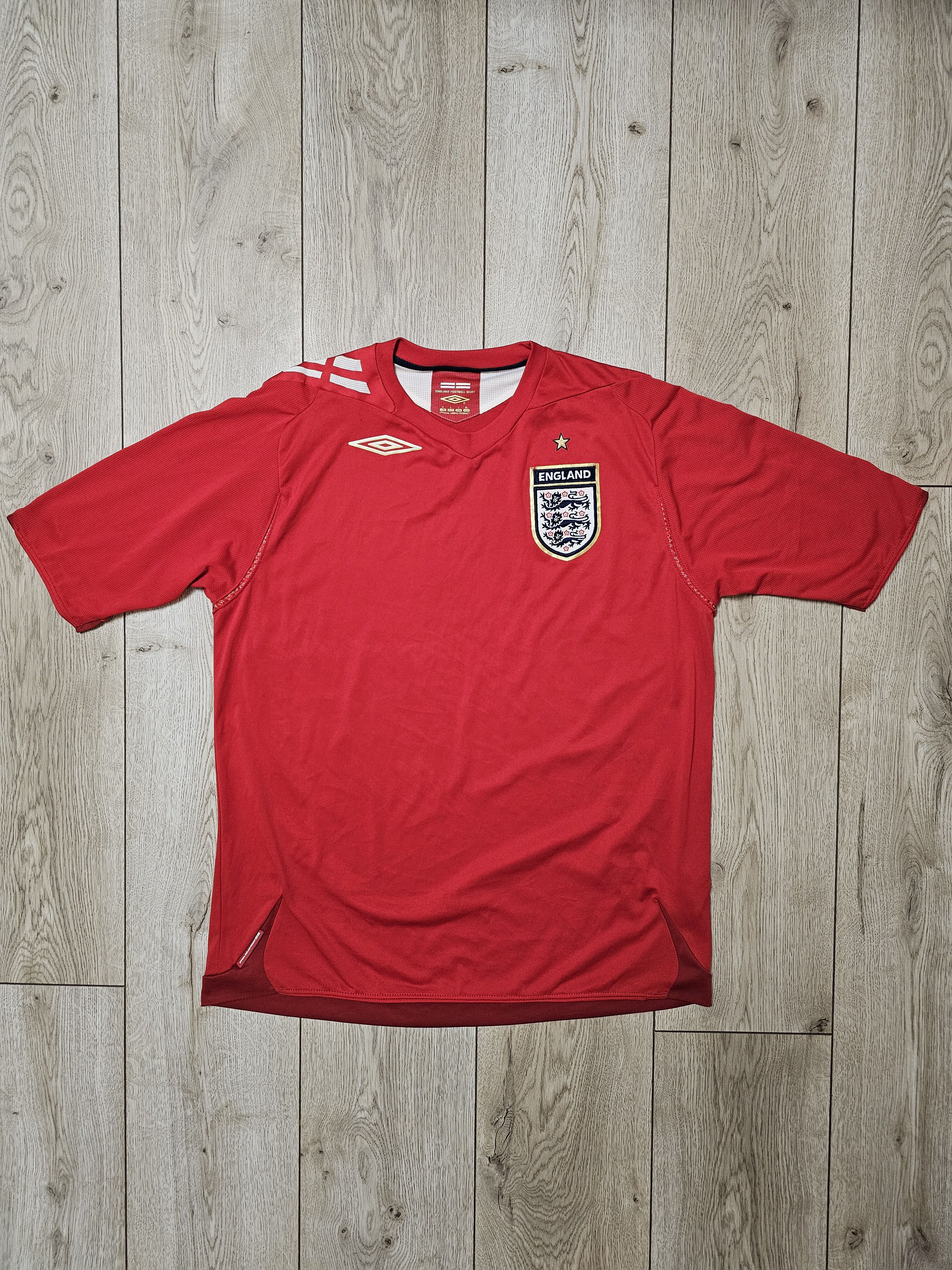 All Sport × Umbro × Vintage ENGLAND 2006 2008 AWAY FOOTBALL SHIRT SOCCER JERSEY Size US L / EU 52-54 / 3 - 1 Thumbnail