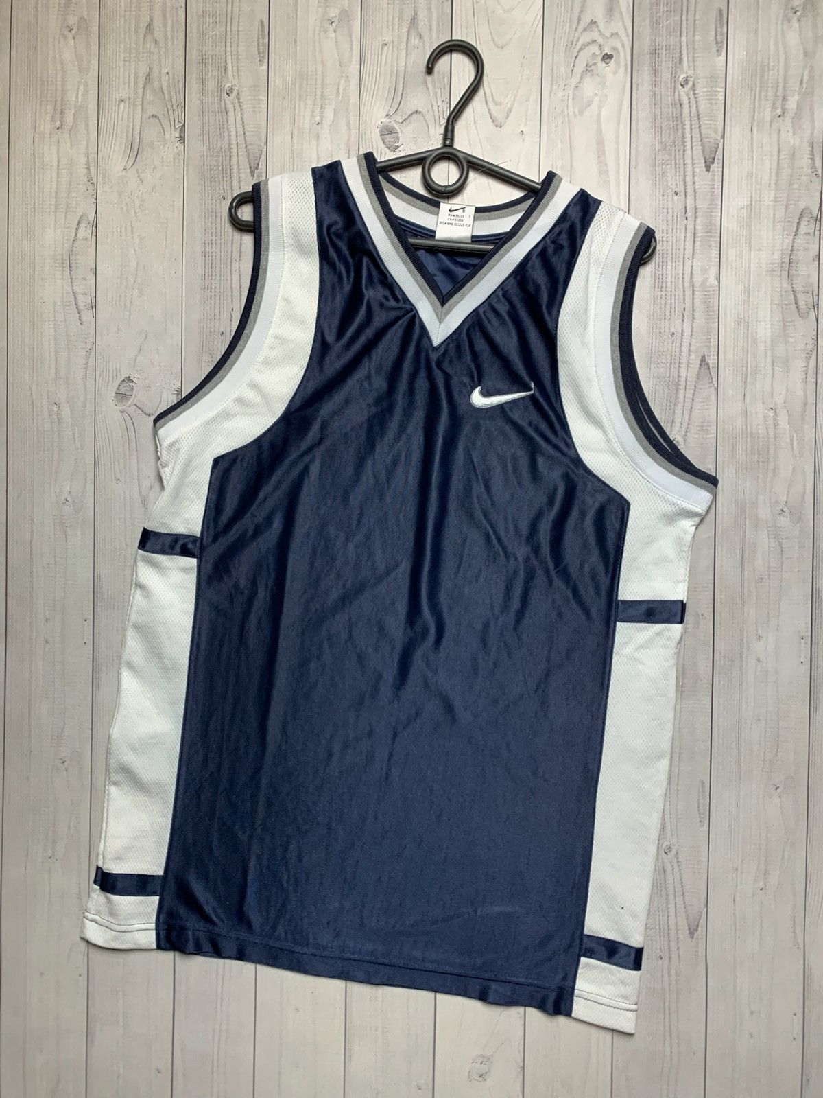 Nike × Vintage Vintage Nike Basketball jersey + shorts rare training XL Size US XL / EU 56 / 4 - 3 Thumbnail