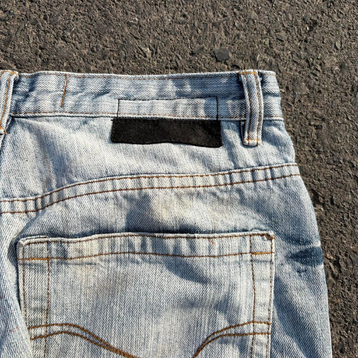 Japanese Brand Indigo Red Peace Graphic Denim Jeans Y2K Streetwear Size US 36 / EU 52 - 10 Thumbnail