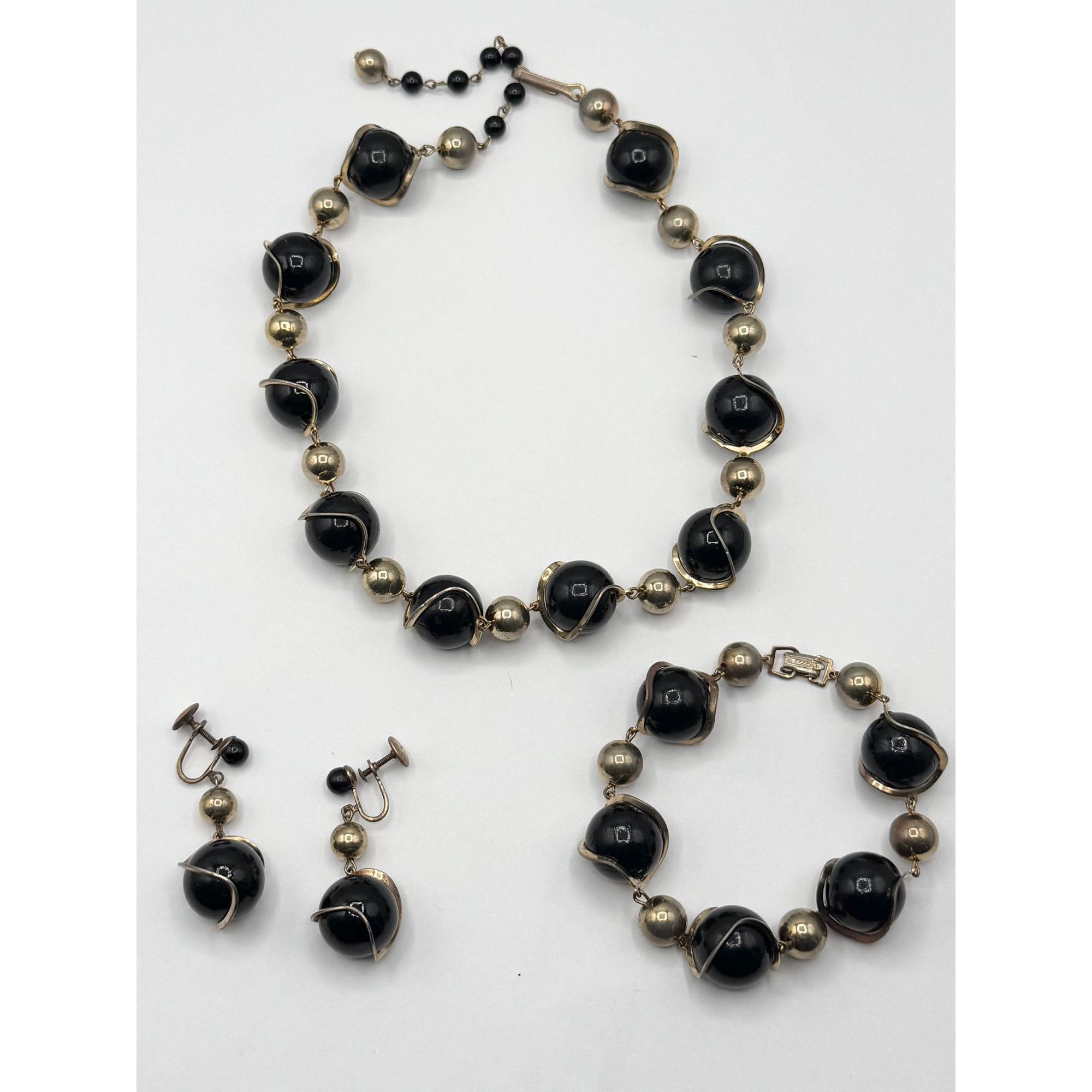 Vintage Vintage Coro MCM wrapped beads necklace bracelet & earrings Size ONE SIZE - 1 Thumbnail