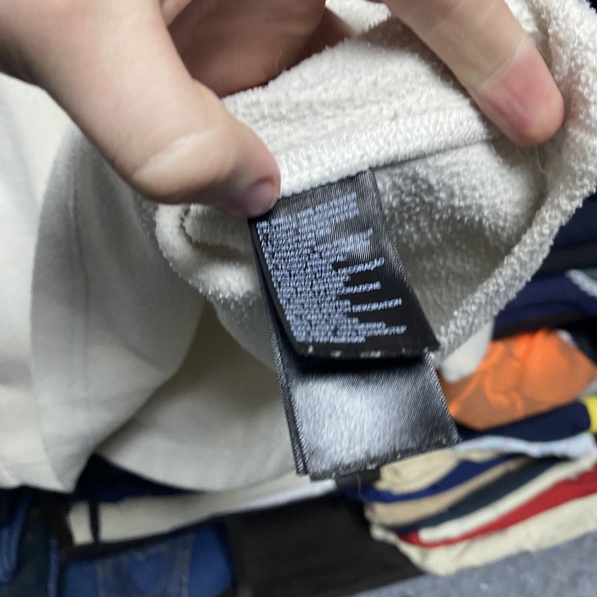 The North Face Mens The North Face small logo y2k outdoor fleece sweatshirt Size US XL / EU 56 / 4 - 8 Thumbnail