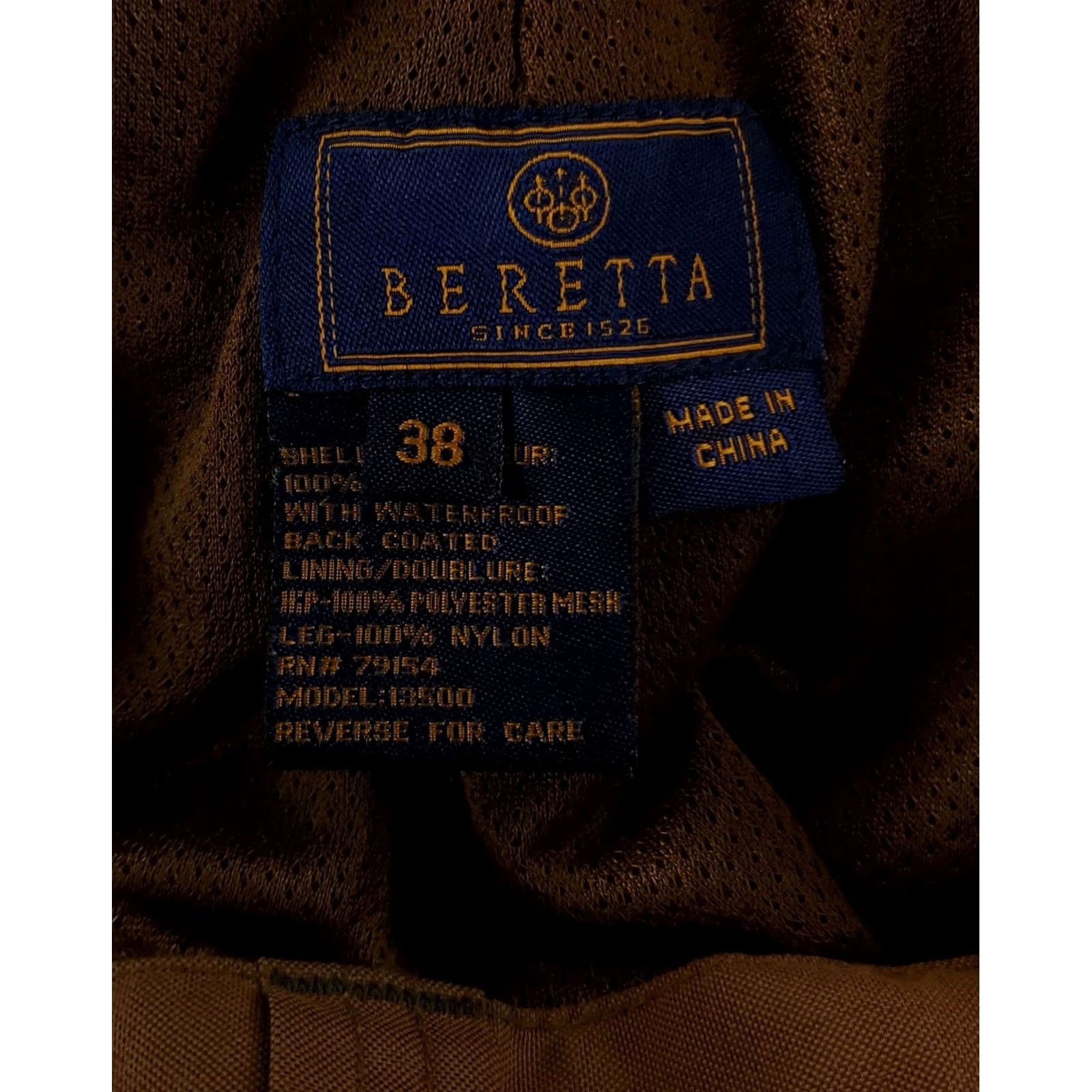 Vintage Beretta Pants Hunting Nylon Shell Mens 37 Regular Straight 31 Inseam Brown Casual Pants 38 37x31 Actual Mens Size US 37 - 6 Thumbnail