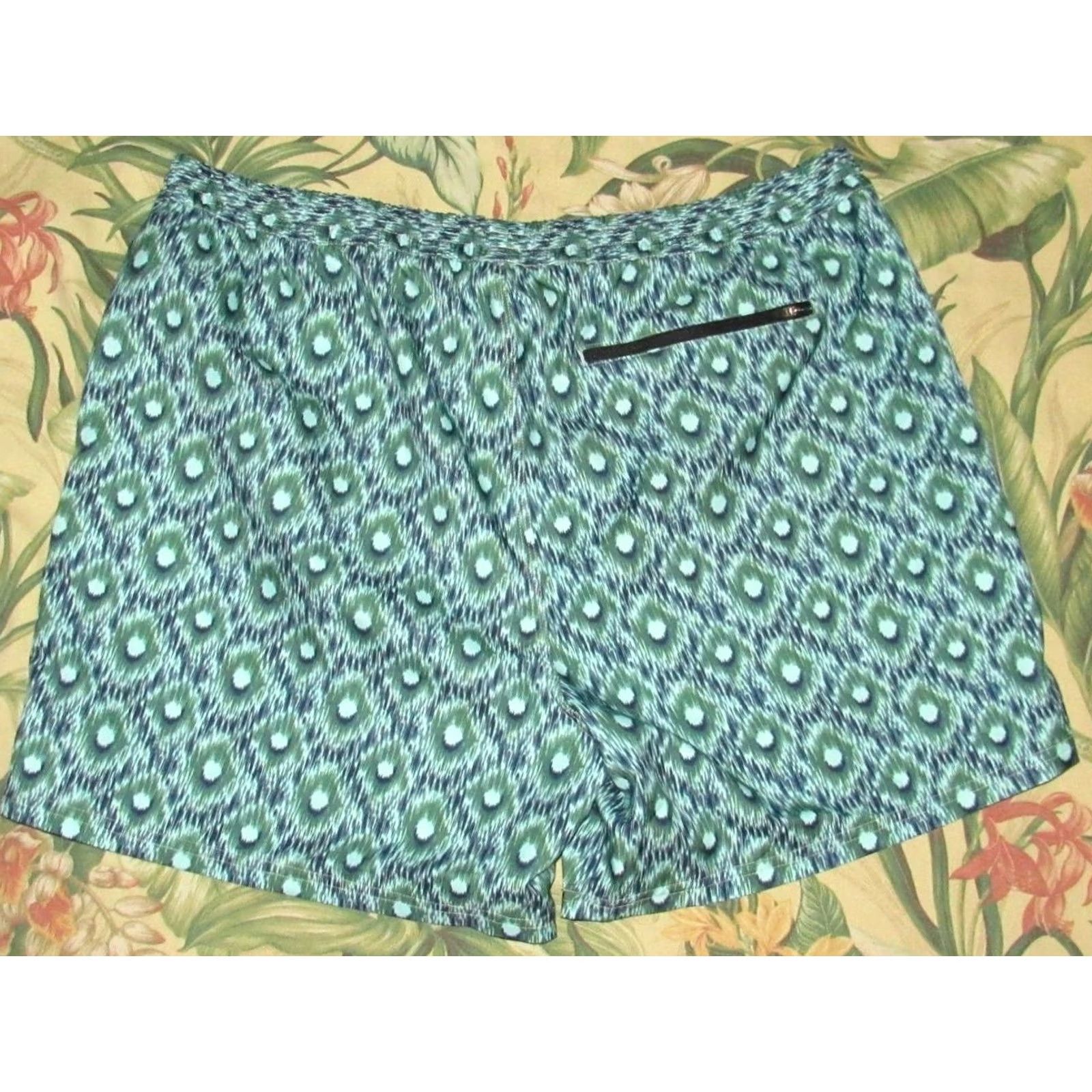 Outerknown OUTERKNOWN Green Nomadic Volley Walk Shorts XL NWT Men XS? Size US 36 / EU 52 - 3 Thumbnail