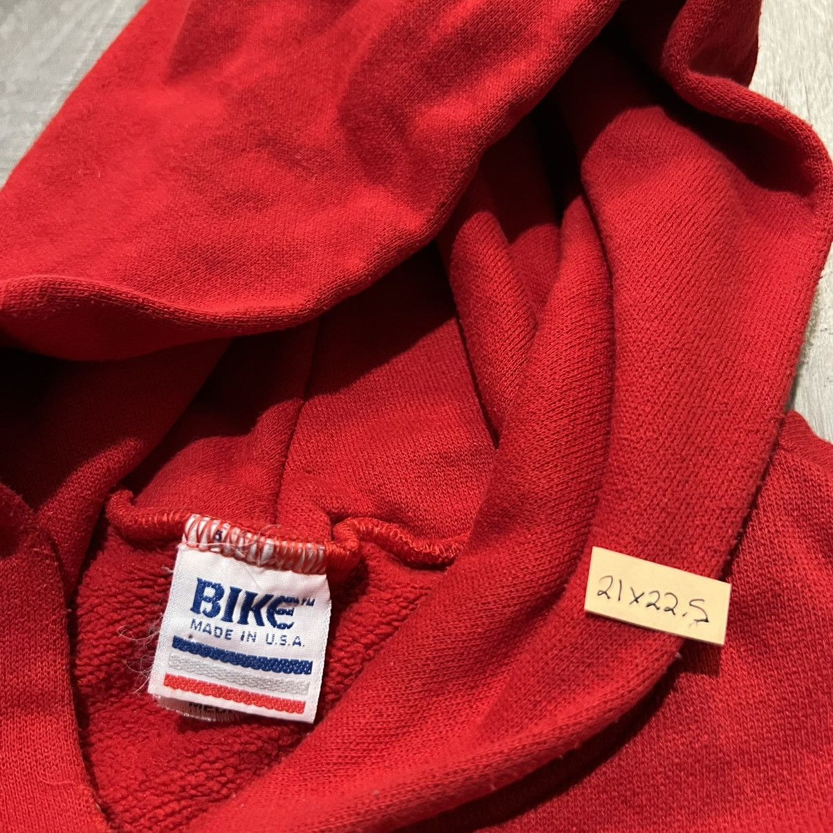 Vintage VTG 1980s Ohio State Buckeyes Red College USA Bike Hoodie Size US M / EU 48-50 / 2 - 4 Thumbnail