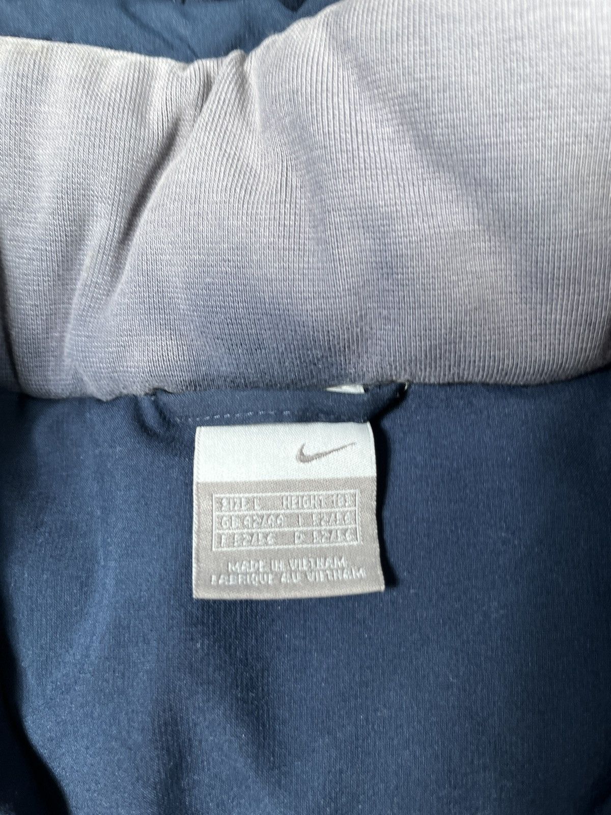 Nike Nike Puffer Vest Vintage Size US M / EU 48-50 / 2 - 7 Thumbnail