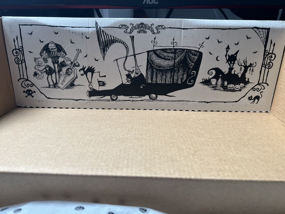 Disney × Vans Vans Off the Wall Nightmare Before Christmas Size 12. 721356 Size US 12 / EU 45 - 9 Thumbnail
