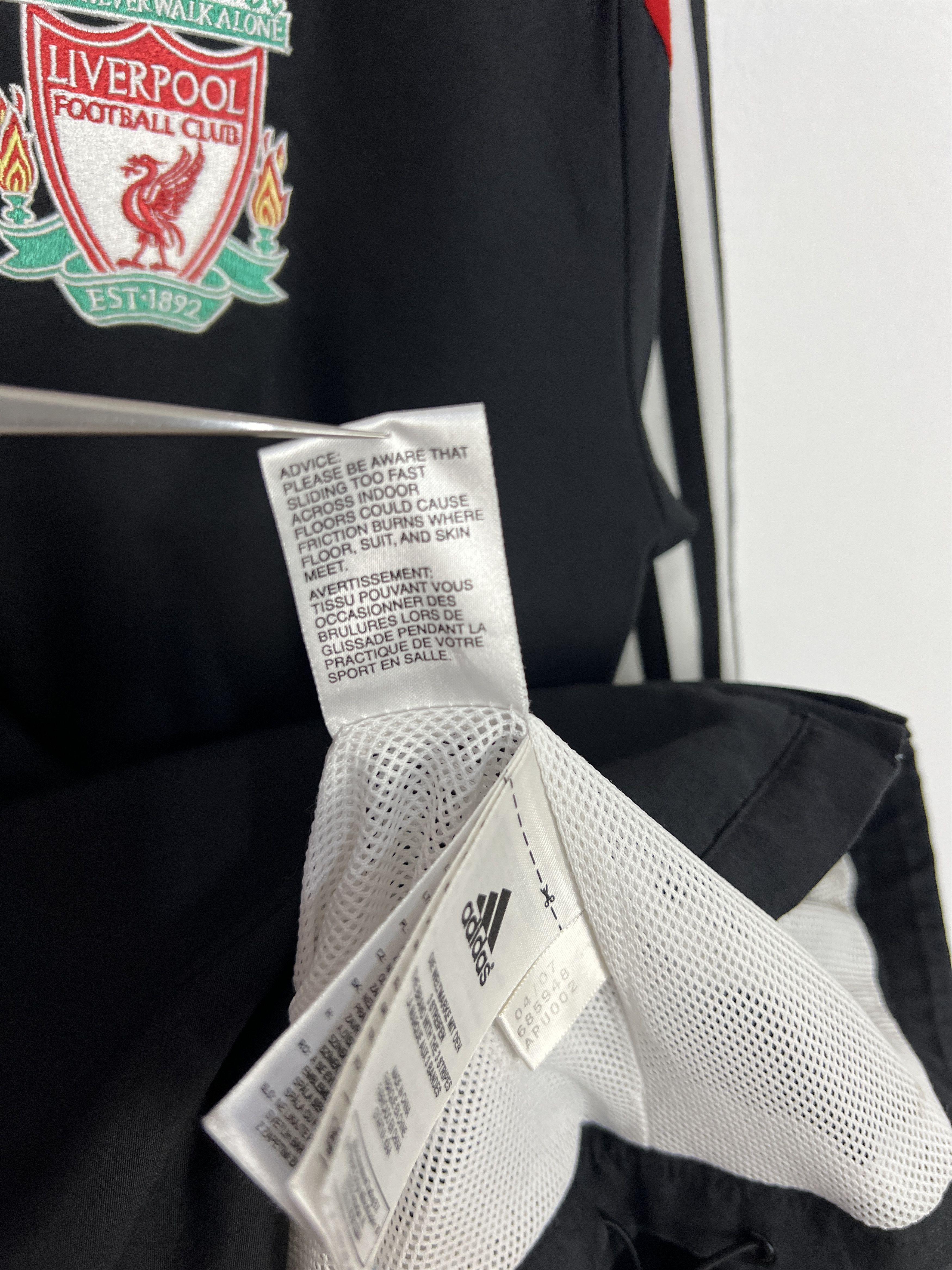 Adidas Vintage Adidas Liverpool Football Jacket Soccer Track Top Size US L / EU 52-54 / 3 - 12 Thumbnail