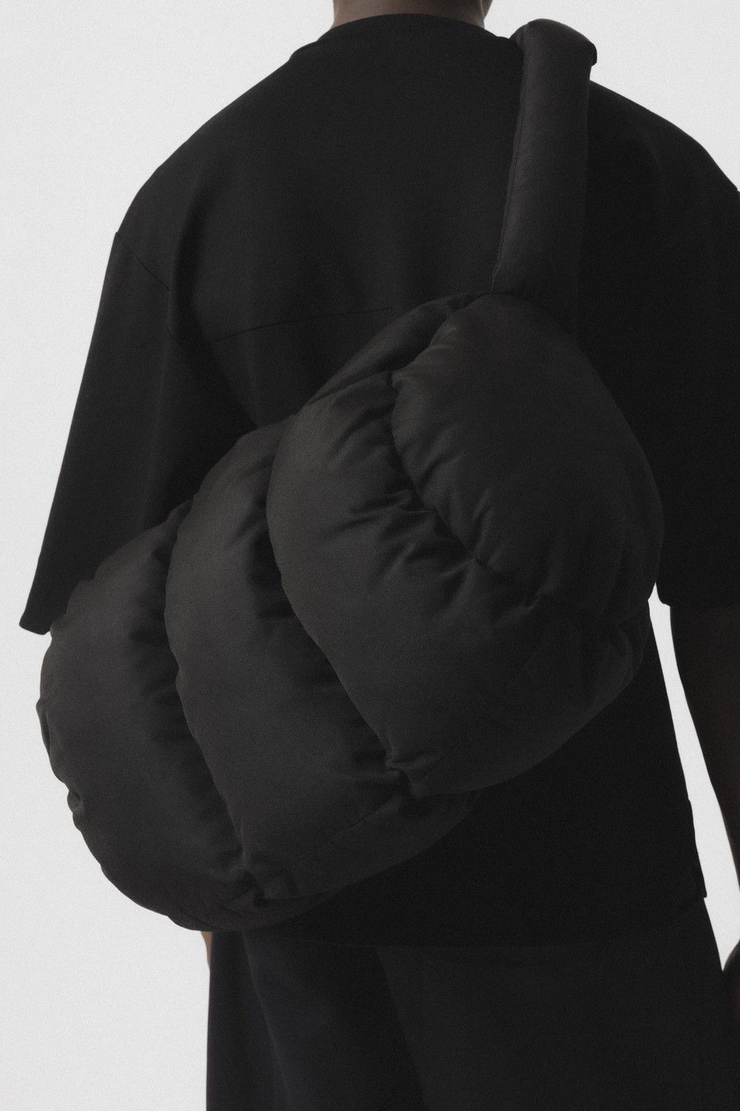 Other Roy Michael Padded Puffer Satin-Lined Duffel Bag Black Yeezy Size ONE SIZE - 4 Thumbnail