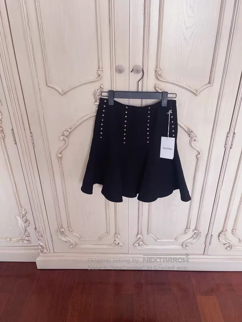 Valentino Valentino Rhinestones loose skirt Size XS / US 0-2 / IT 36-38 - 1 Thumbnail
