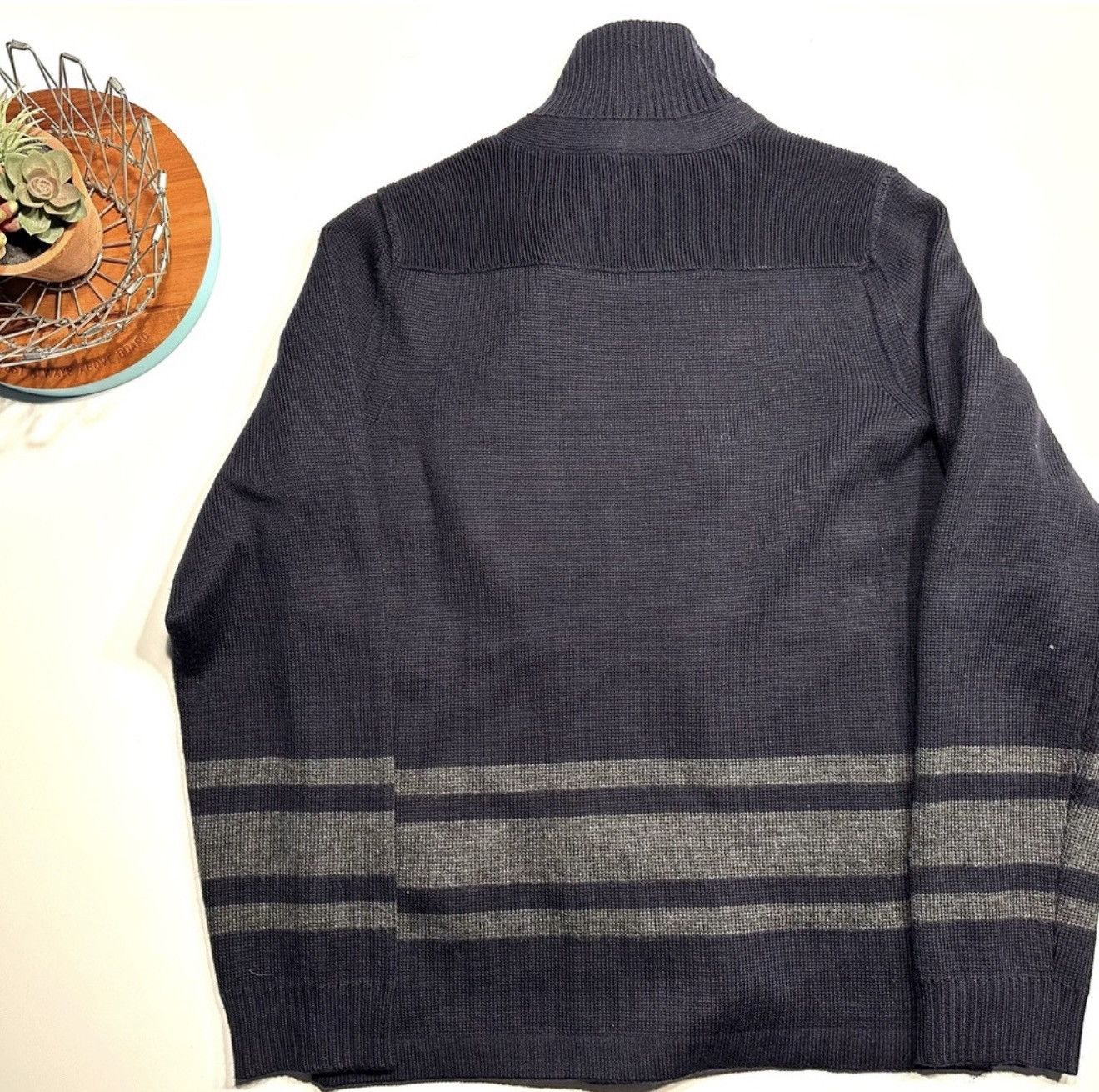 Vince Vince Heavy Wool Navy Double-Breasted Sweater-Gray Stripe Size US S / EU 44-46 / 1 - 4 Thumbnail