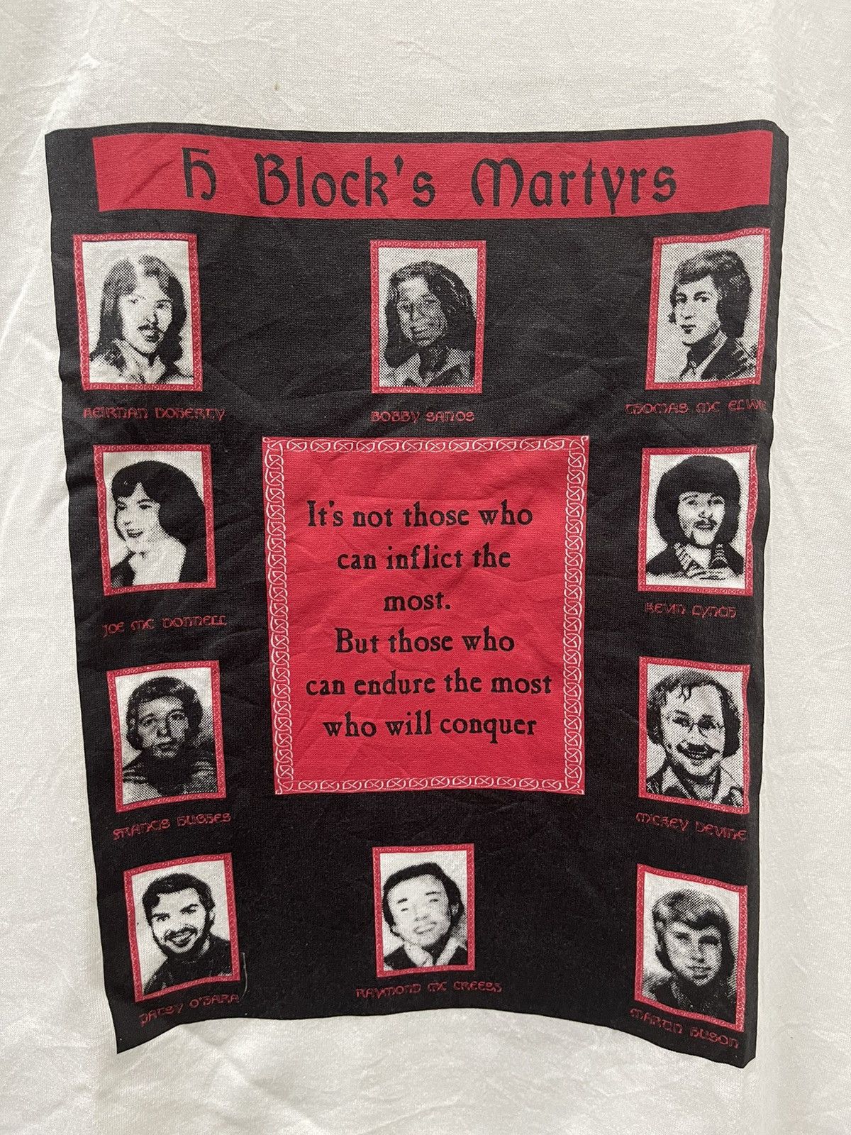 Vintage Rare Vintage H BLOCKS MARTYRS Tee Size US XL / EU 56 / 4 - 2 Thumbnail