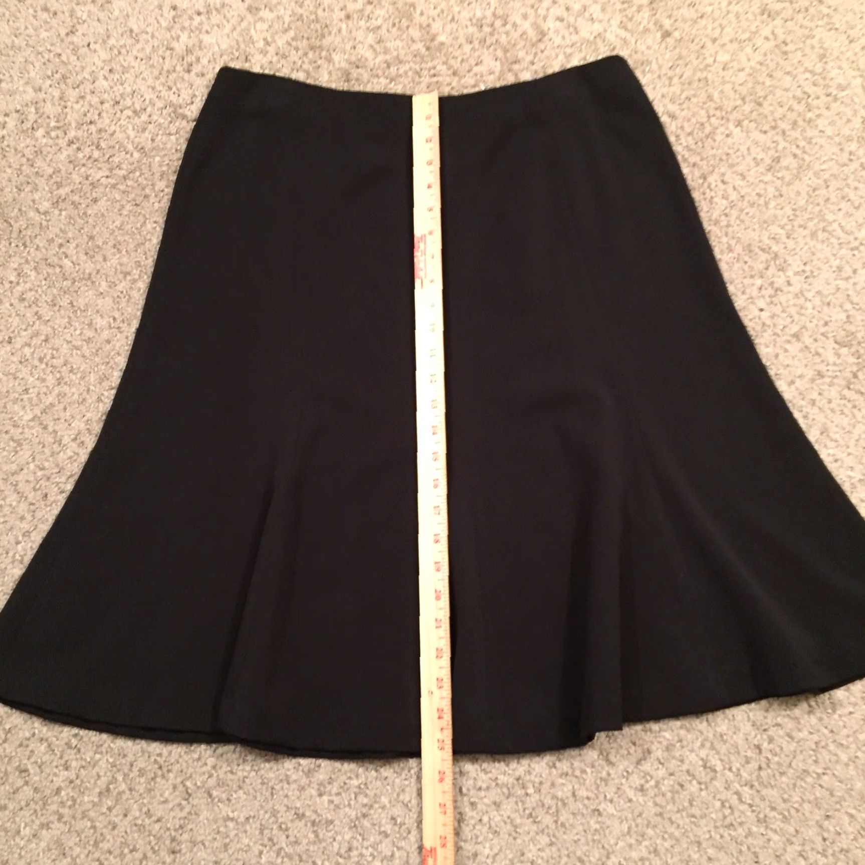 Eddie Bauer Eddie Bauer Skirt Midi Trumpet Black 12 Petite Unlined Women Womens Petite Black Midi Trumpet Skirt Size 34" / US 12 / IT 48 - 4 Thumbnail