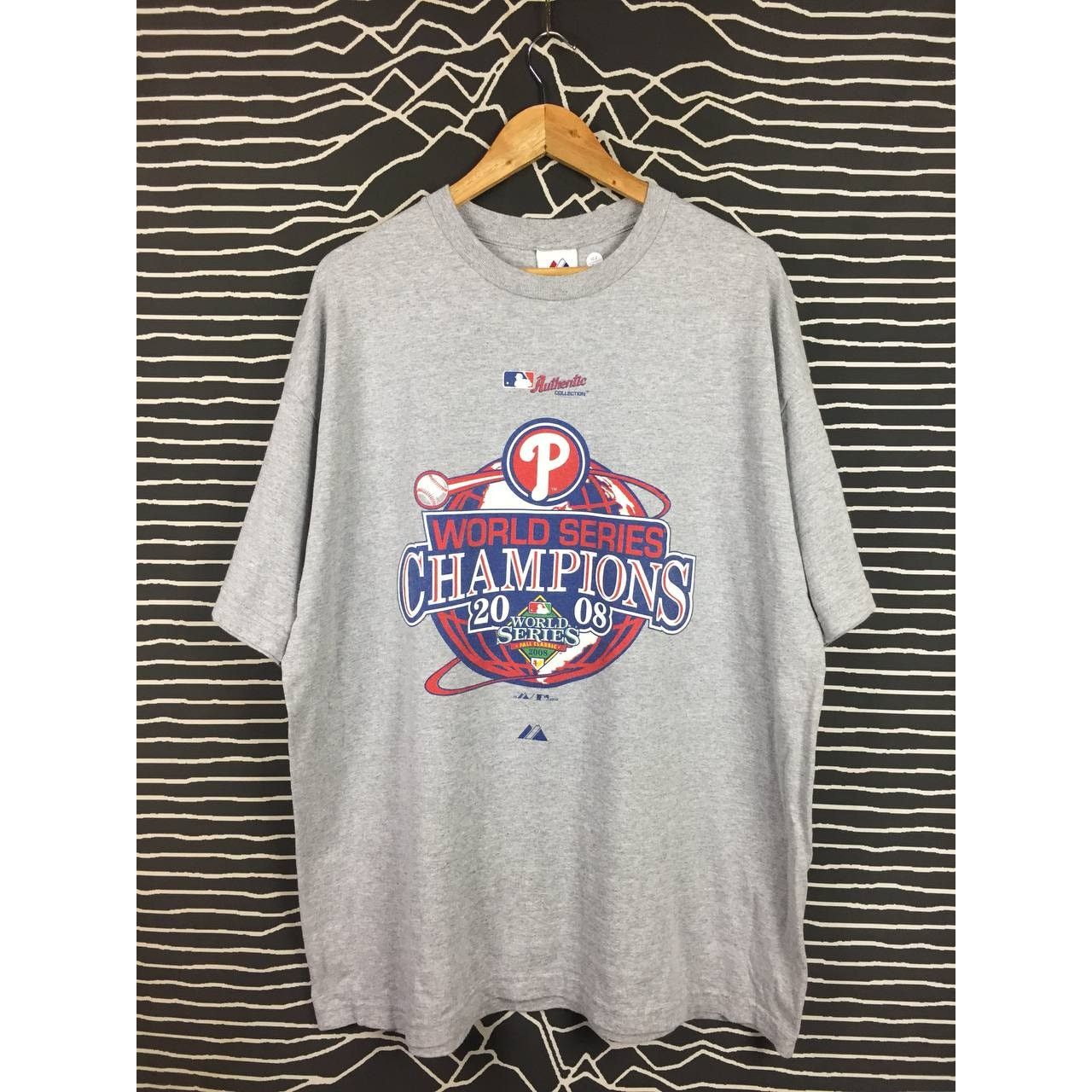 MLB × Majestic × Vintage Vtg MLB Authentic Collection 2008 World Series Champions Tee Size US XXL / EU 58 / 5 - 1 Thumbnail