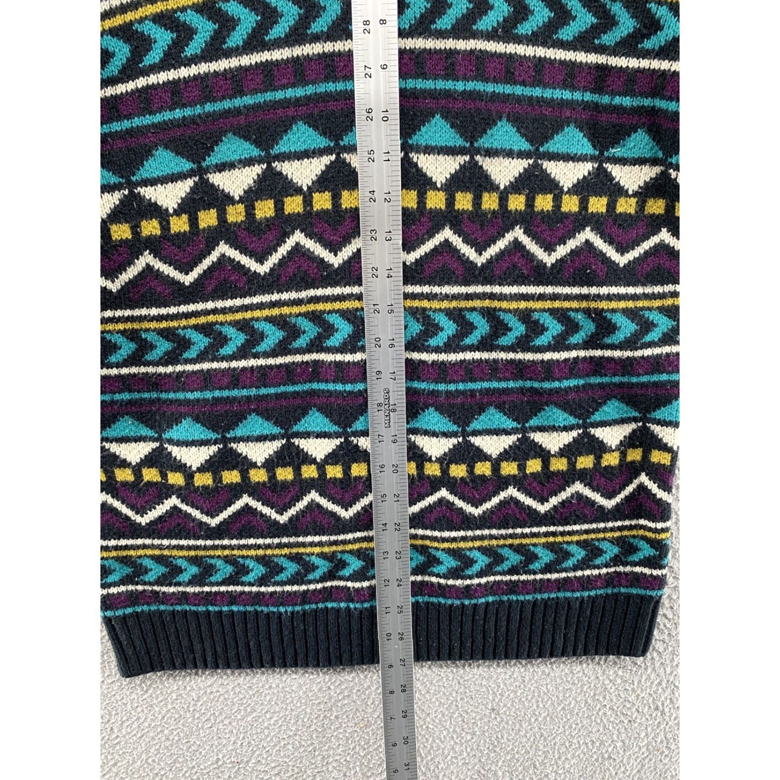 21 Men VTG 90s 21 Men Colorful Geometric Knit Pullover Sweater Mens Size S Size US S / EU 44-46 / 1 - 5 Thumbnail