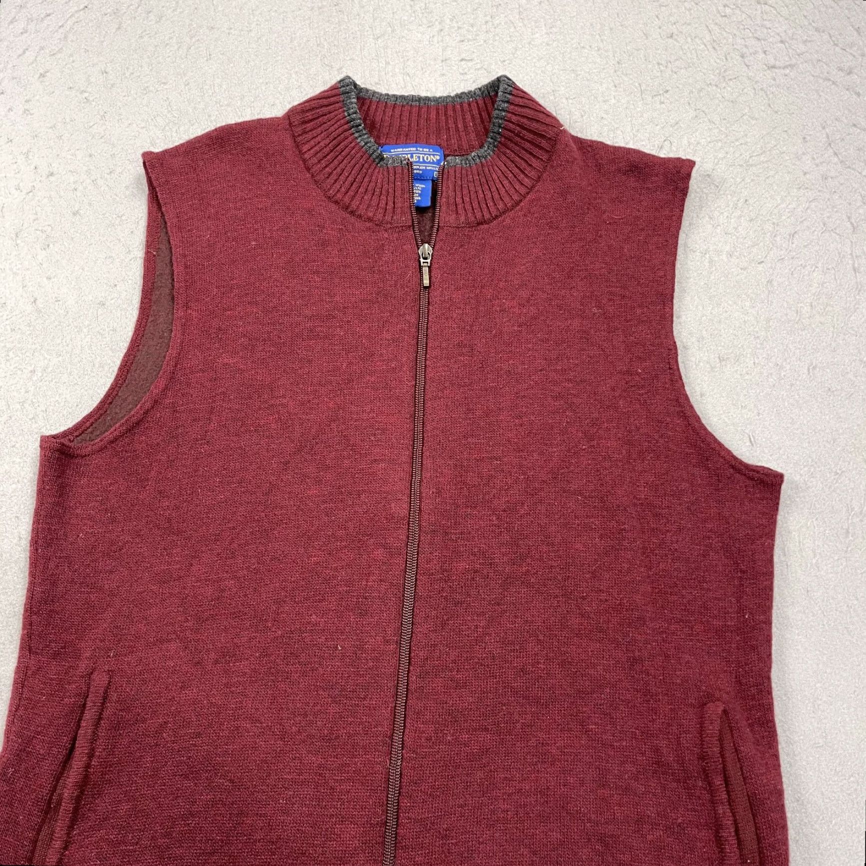 Pendleton VINTAGE Pendleton Sweater Vest Mens Small Red Full Zip Lambs Wool Blend Knit Vest Full Zip Red Pendleton Mens S Vintage Wool Knit Size US S / EU 44-46 / 1 - 3 Thumbnail