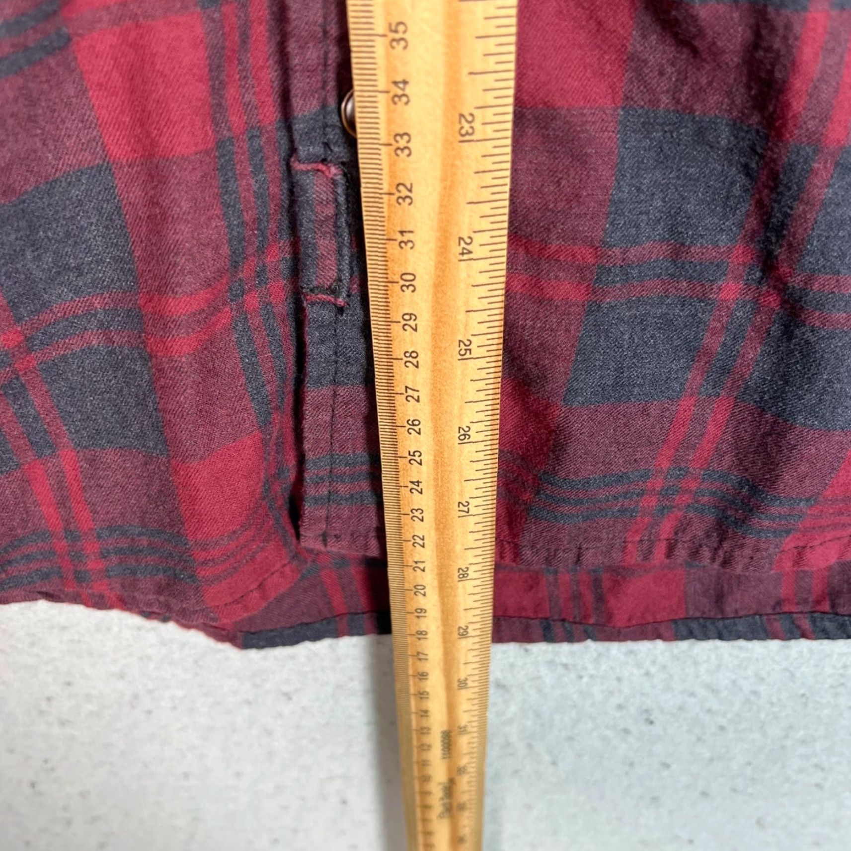 Vintage Bridge & Burn Mens Shirt Slim Fit Plaid 100% Cotton Size M Red Button-Up Long Sleeve Mens Holiday: None Size US M / EU 48-50 / 2 - 6 Thumbnail