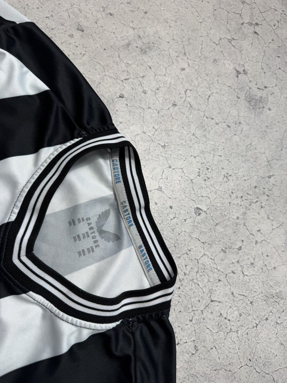 Castore Castore FC Newcastle United 2023/2024 Soccer Jersey Size US XXL / EU 58 / 5 - 8 Thumbnail