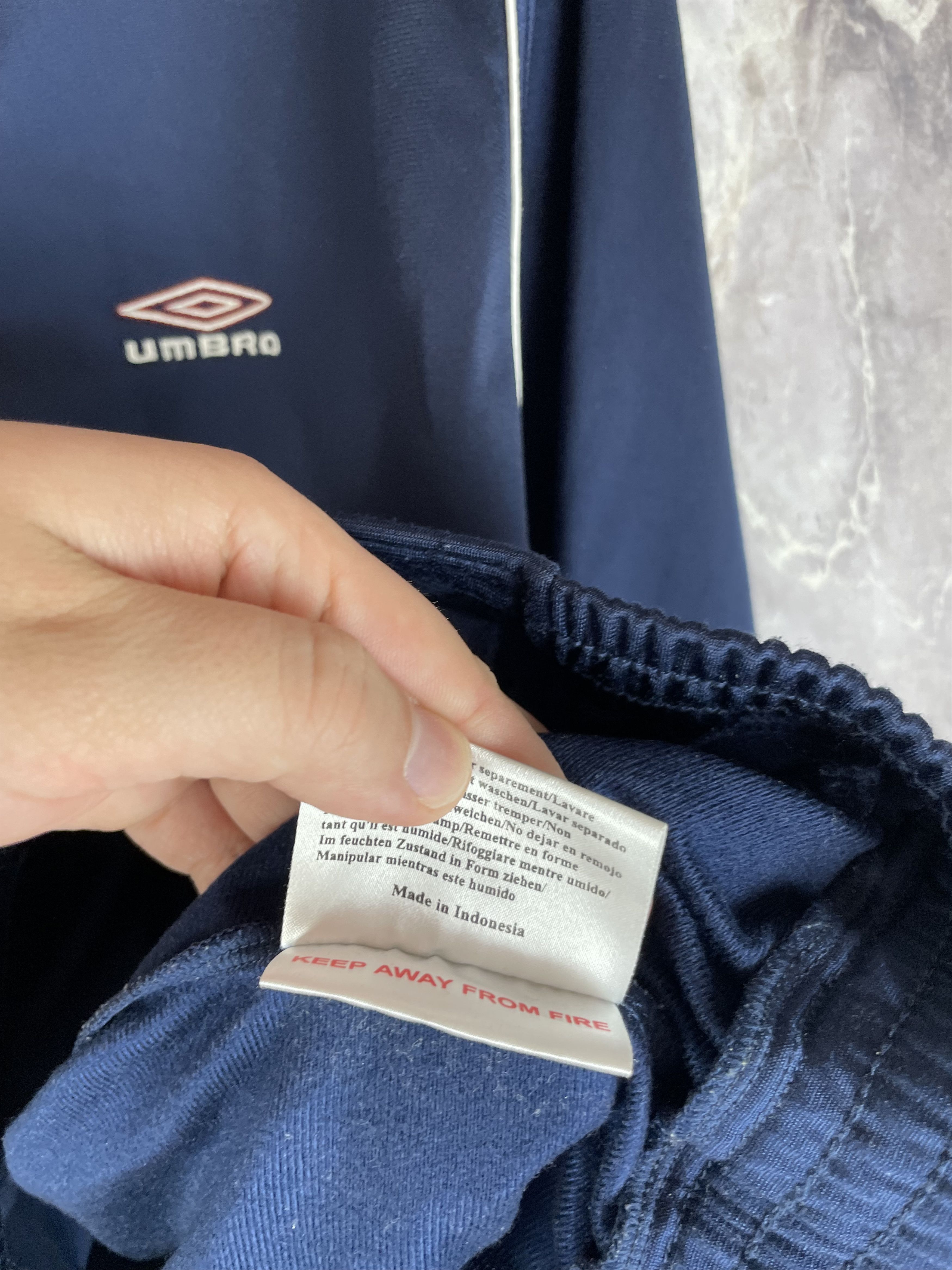 Umbro Vintage 90s UMBRO Training Ziper Jacket Size US M / EU 48-50 / 2 - 7 Thumbnail