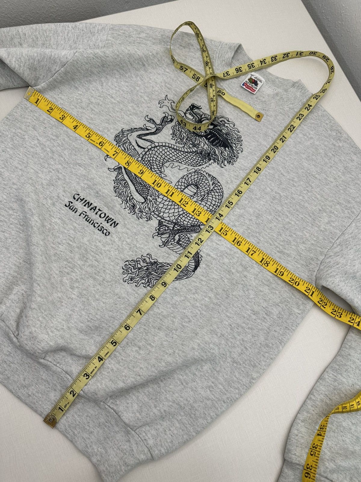 Fruit Of The Loom Vintage 90s Dragon Chinatown San Francisco Souvenir Crewneck Size US L / EU 52-54 / 3 - 4 Thumbnail