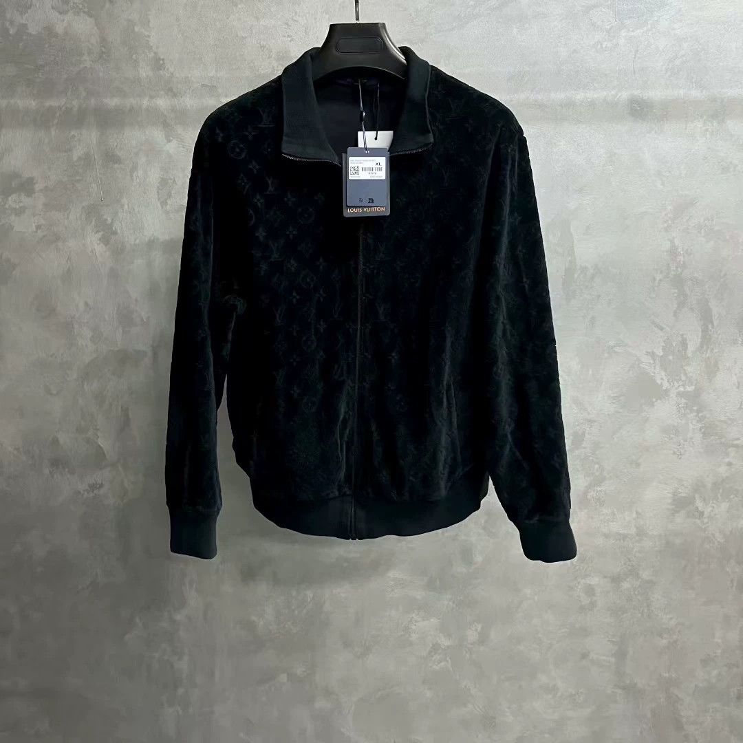 Louis Vuitton Latest Black Solid Color All-over Print Lapel Zipper Jacket Size US XL / EU 56 / 4 - 1 Thumbnail