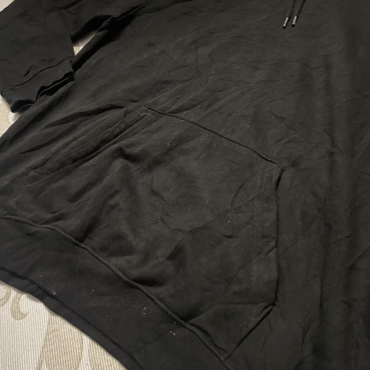 H&M H&M Plain Black Hoodie Size US M / EU 48-50 / 2 - 2 Thumbnail