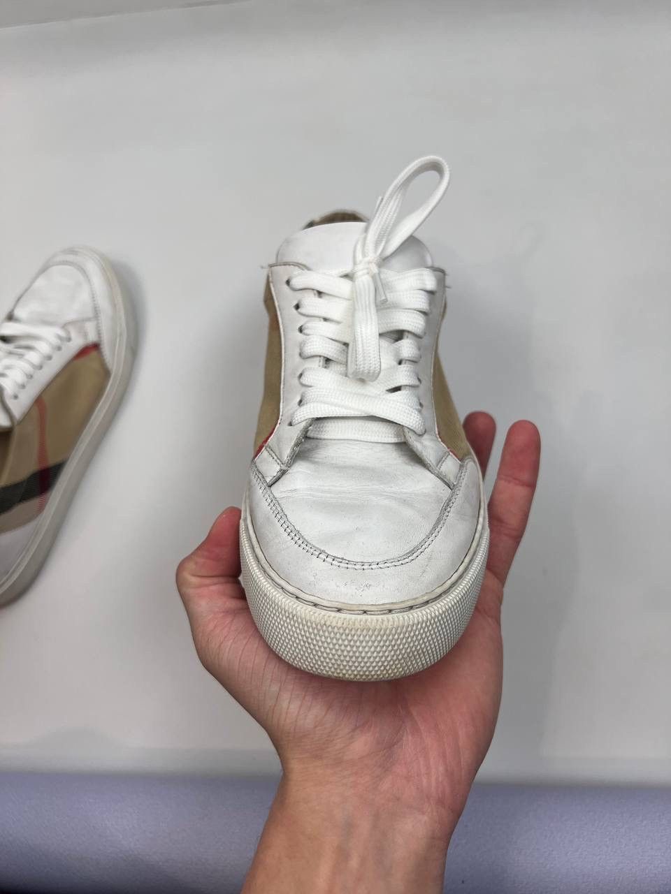 Burberry Burberry leather trainers shoes size 38 Size US 7 / EU 40 - 10 Thumbnail