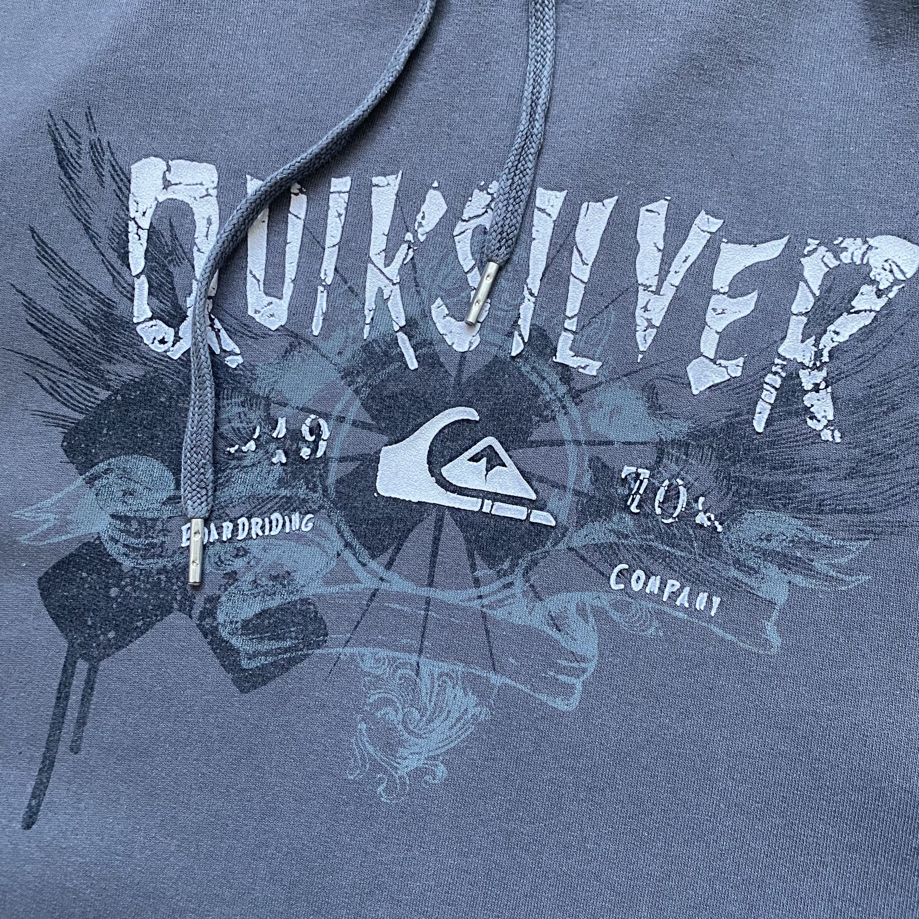 Quiksilver 🏄🏼‍♂️Thrashed Vintage 90s Quiksilver hoodie center logo Size US XL / EU 56 / 4 - 6 Thumbnail