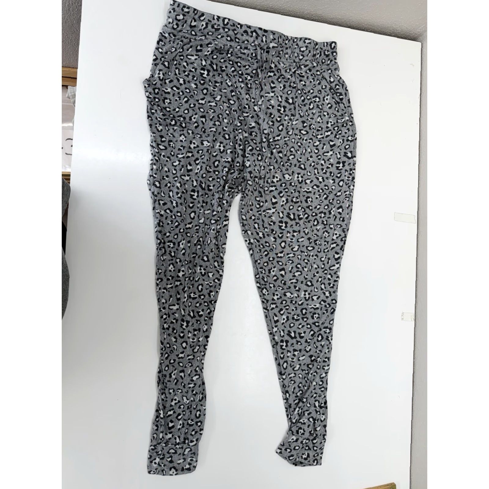 Vintage Secret Treasures Womens PJ Pants Size Large Gray Animal Print Jogger Soft Size 36" / US 14 / IT 50 - 3 Thumbnail