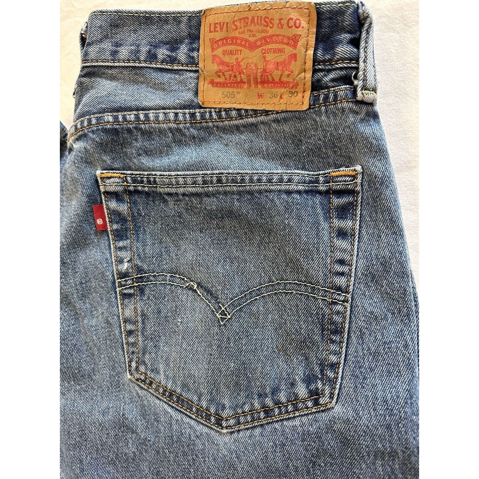 Levi's Levis 505 Blue Jeans 36x30 Straight Leg retro Normcore Size US 36 / EU 52 - 2 Thumbnail