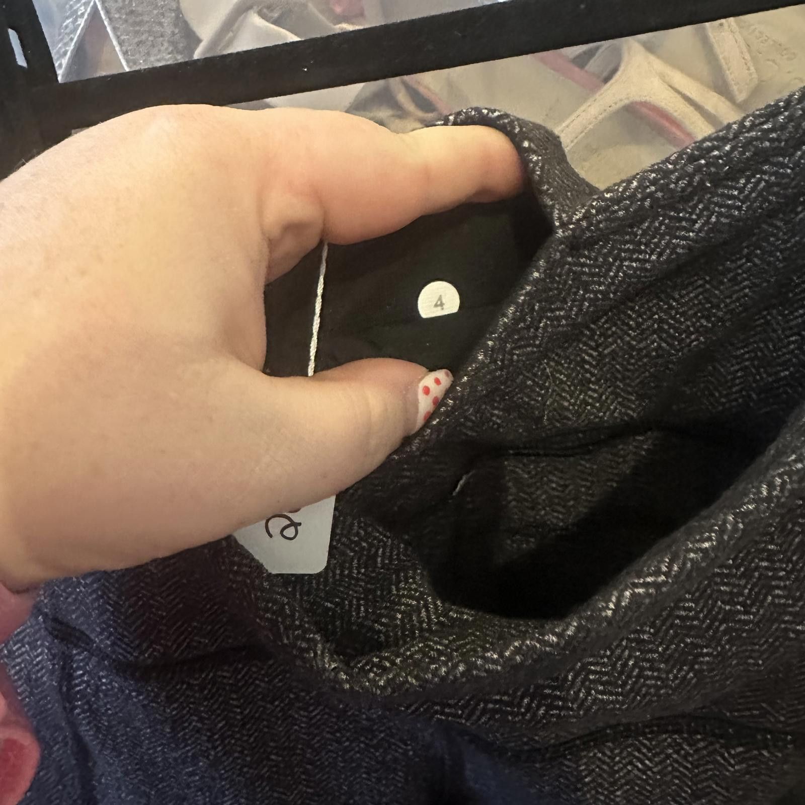 Lululemon Lululemon Women's Gray Yoga Pants - Size 4 Size 27" / US 4 / IT 40 - 2 Thumbnail