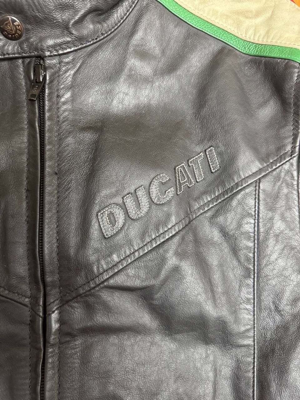 Dainese DUCATI LETHER JACKET Size US L / EU 52-54 / 3 - 5 Thumbnail